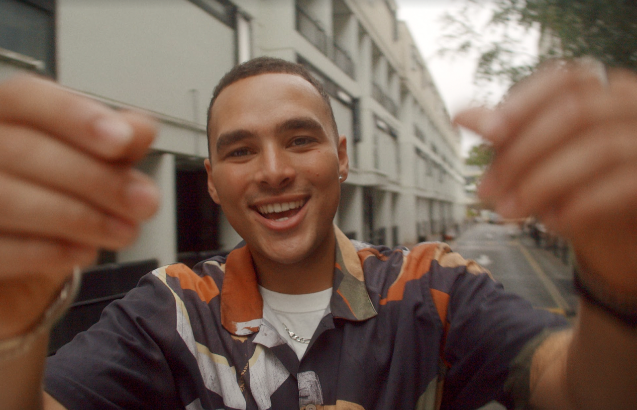 Sidders - Paper Kisses (Official Video)