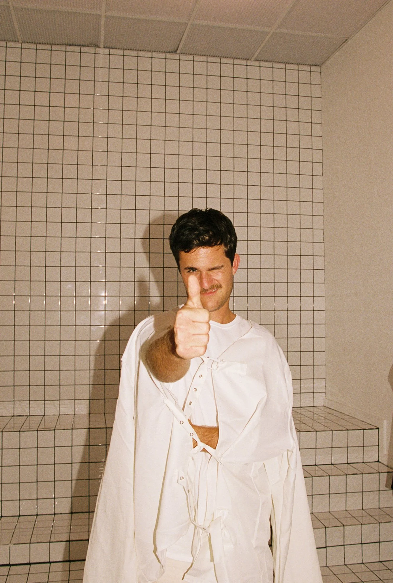 thom.ko - Take A Seat (Single)