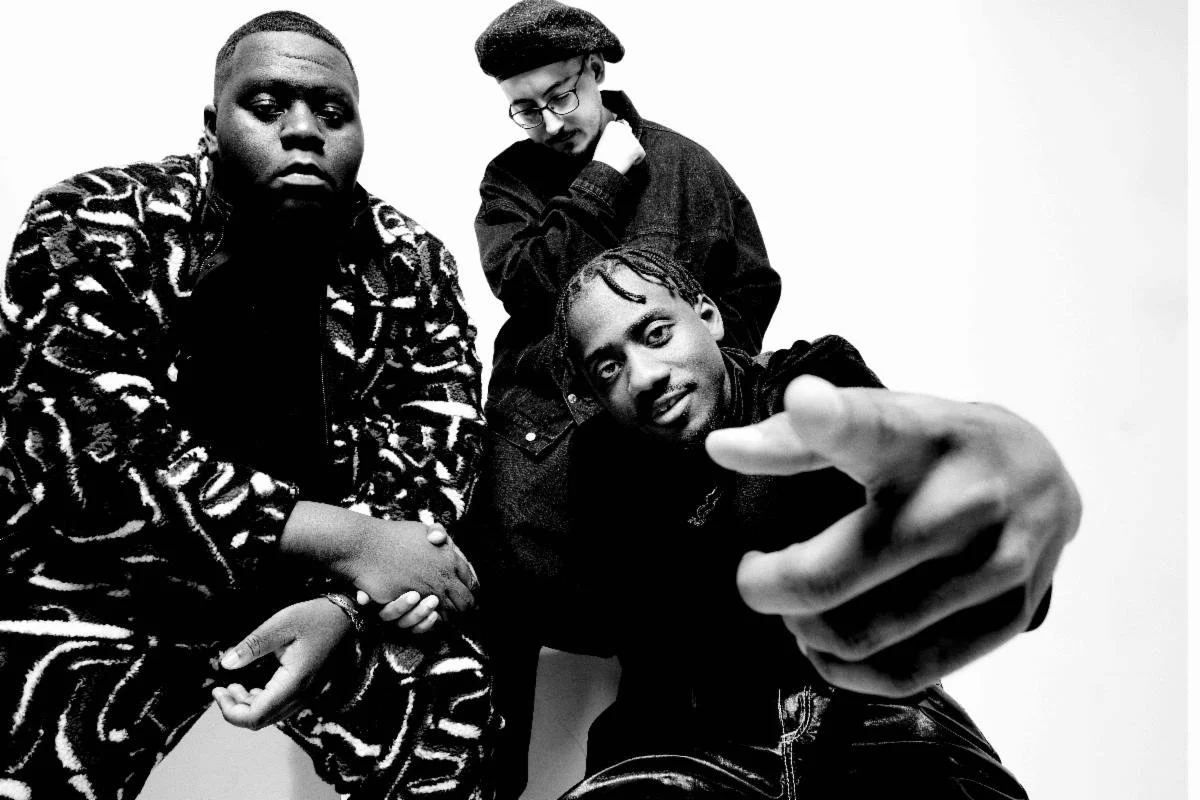 Planet Giza - Quiet On The Set (Official Video)