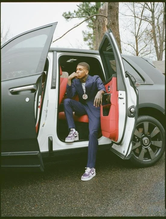 NLE&nbsp;Choppa ft: &nbsp;Sexyy&nbsp;Red&nbsp;- SLUT ME OUT (Remix) (Official Video)