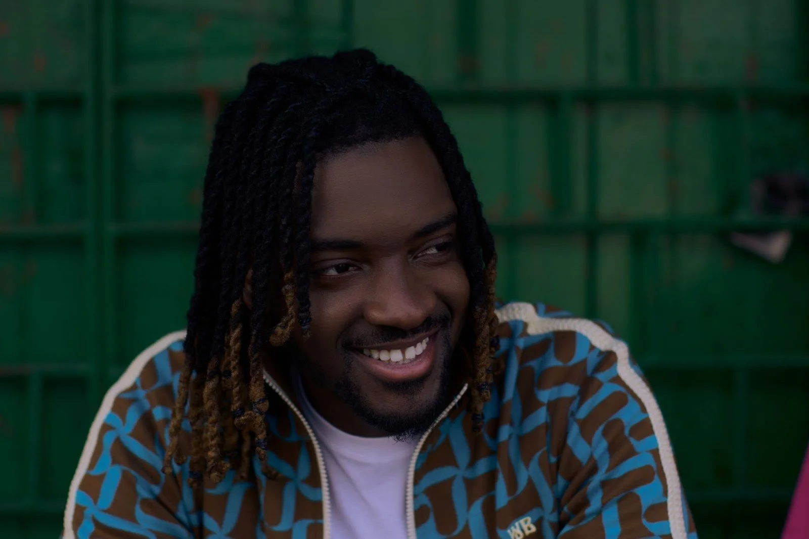 Guvna B ft: DarkoVibes - Amplify (Official Video)