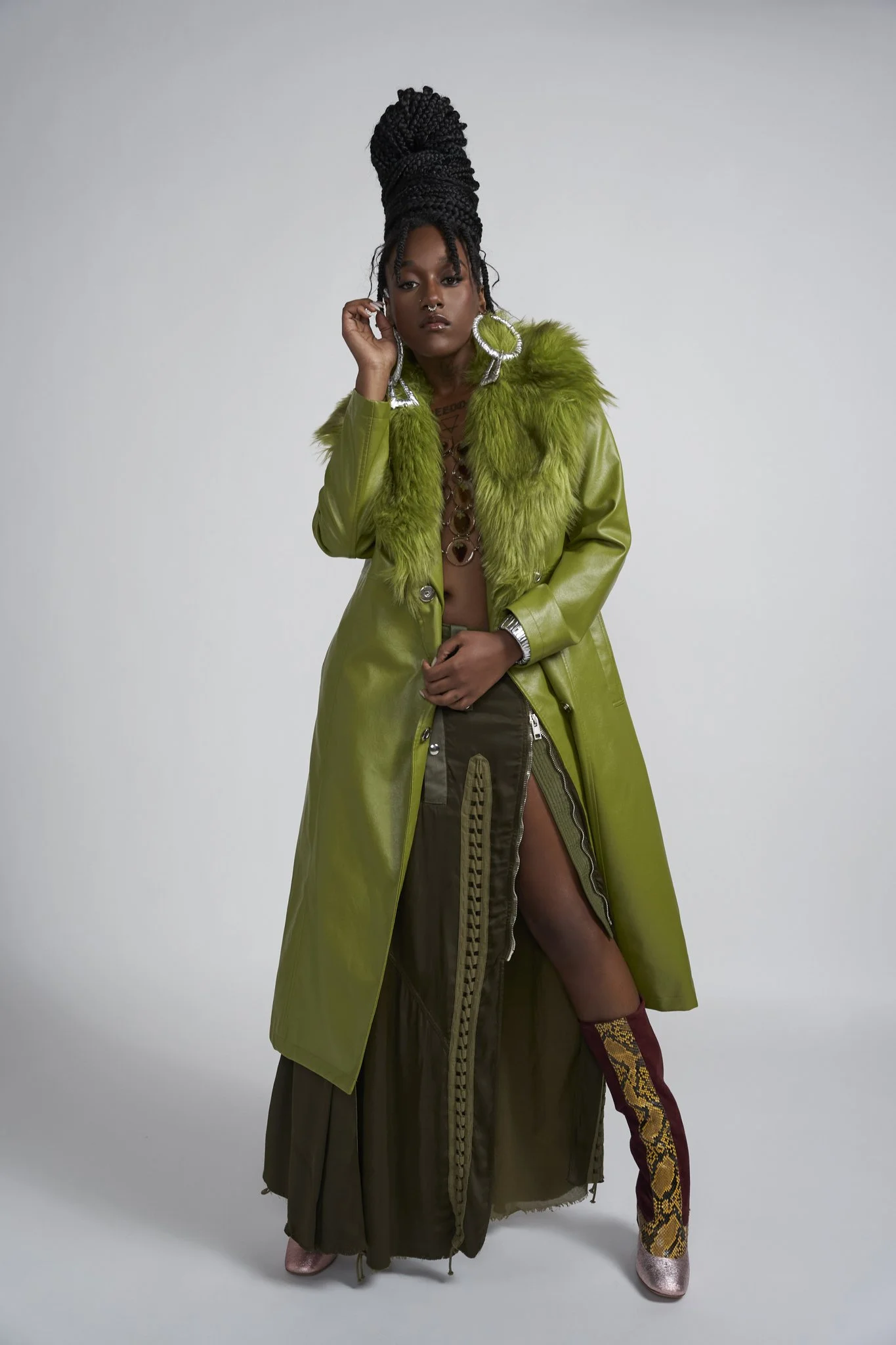 Aryeè The Gem - To It (Official Video)