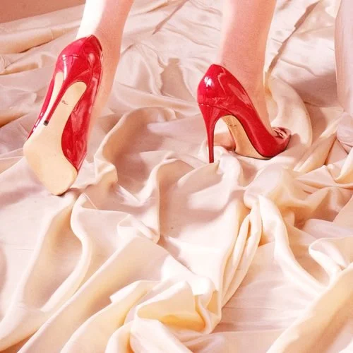 Silky Steps ft. Robert Linna - Fly Goodbye (Single)