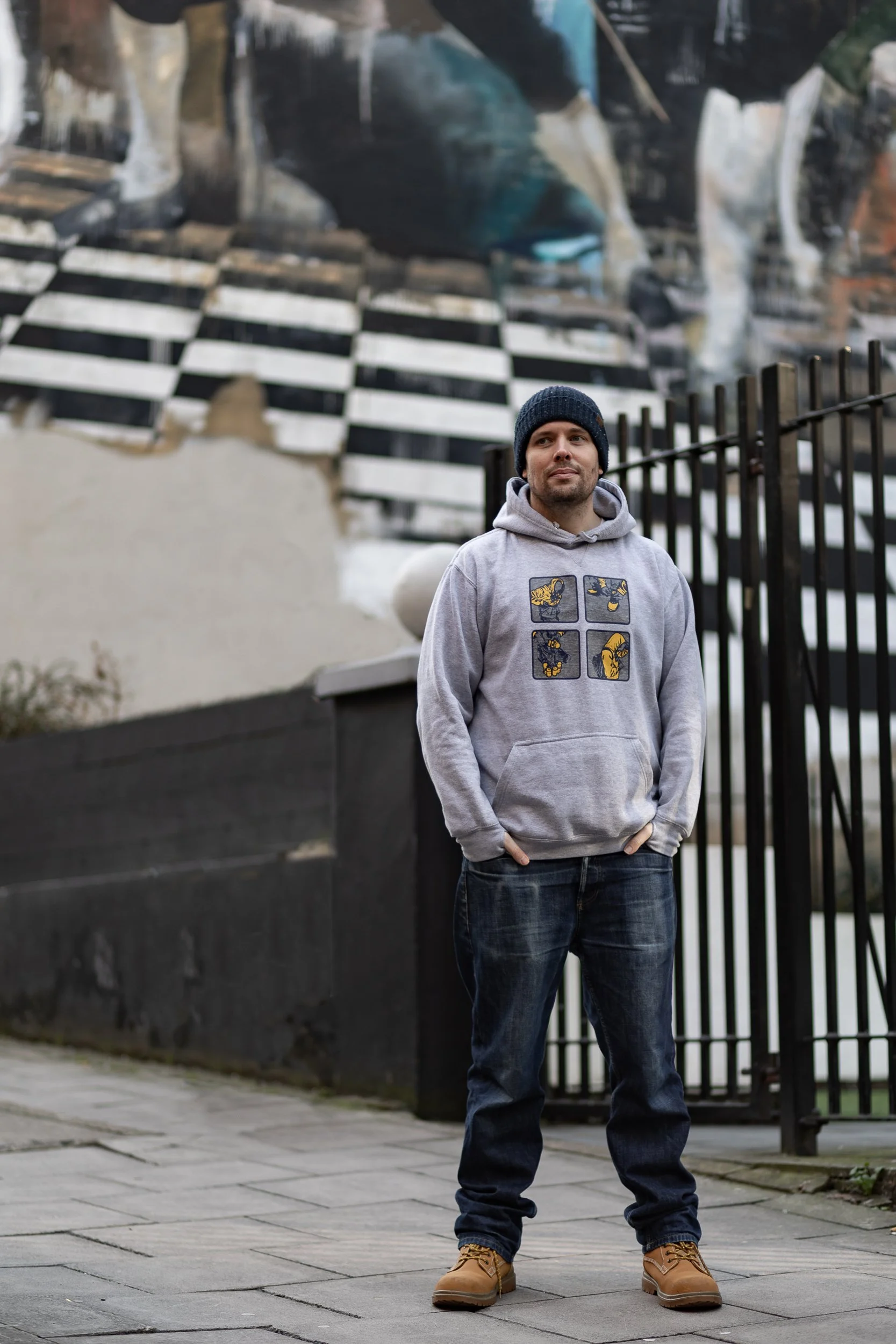 Vice Beats ft: Mac Lloyd - Hollow (Official Video)