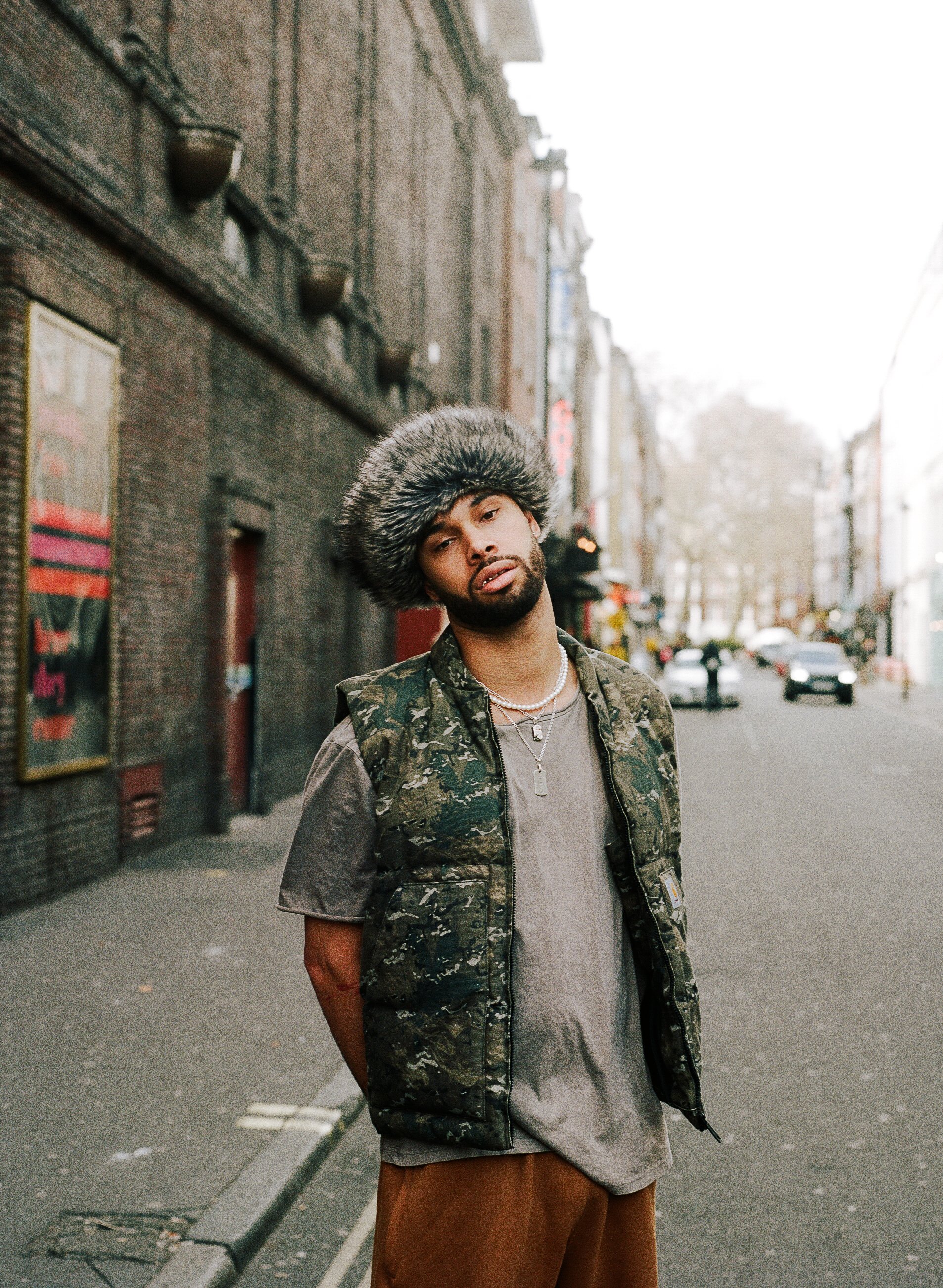 Santino Le Saint - who knew? (Single)