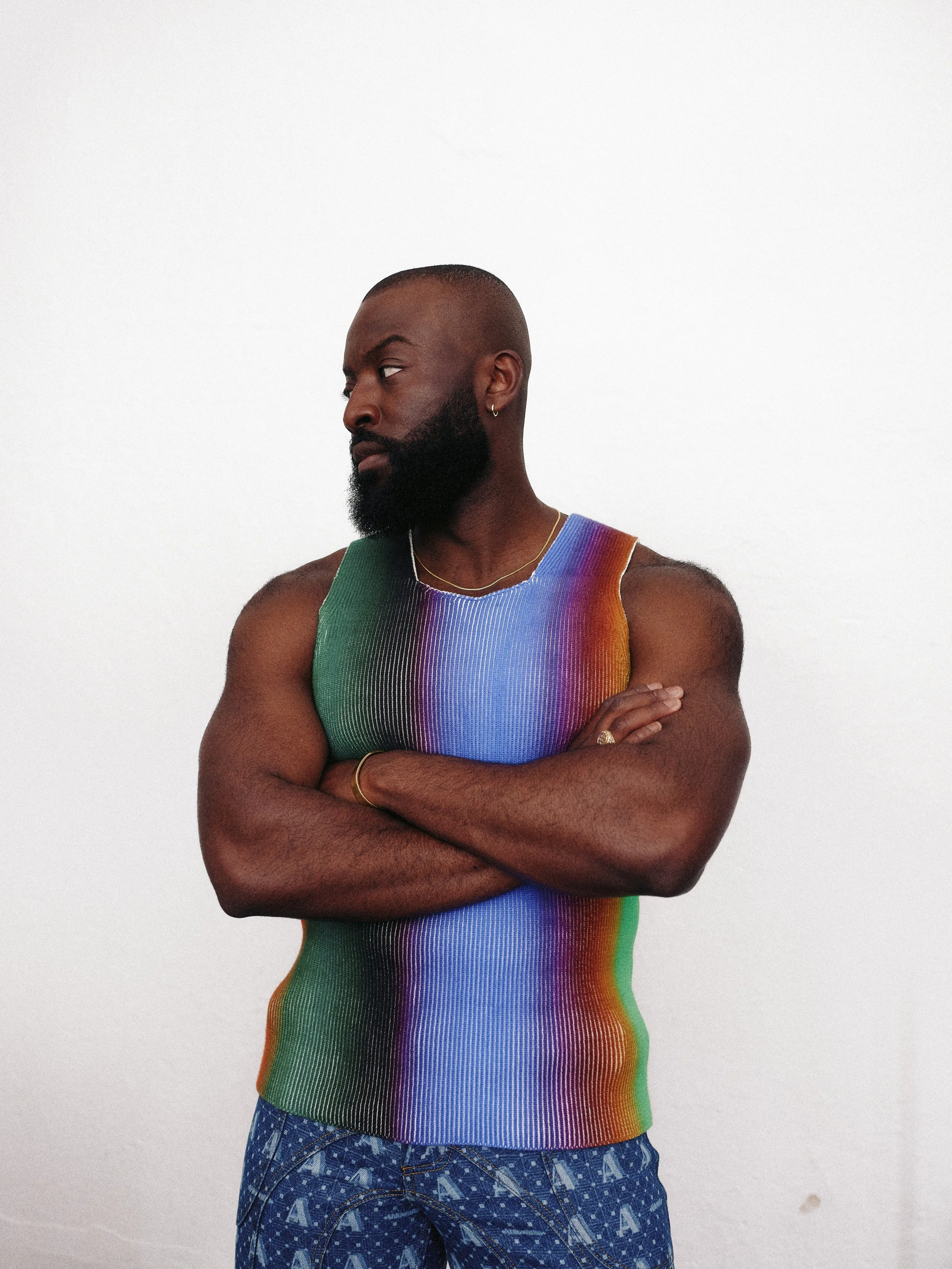 Kwaku Asante - Strawberry Skies (Official Video)