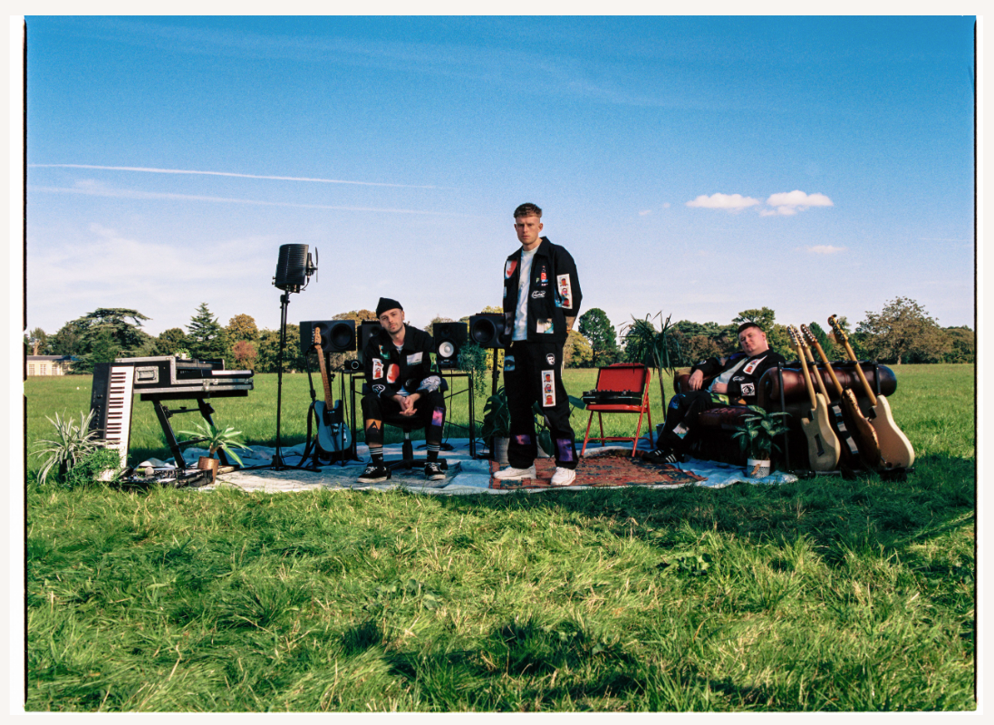 NOISY ft: Frozemode - THE MOTIVE (Official Video) + 10 Questions