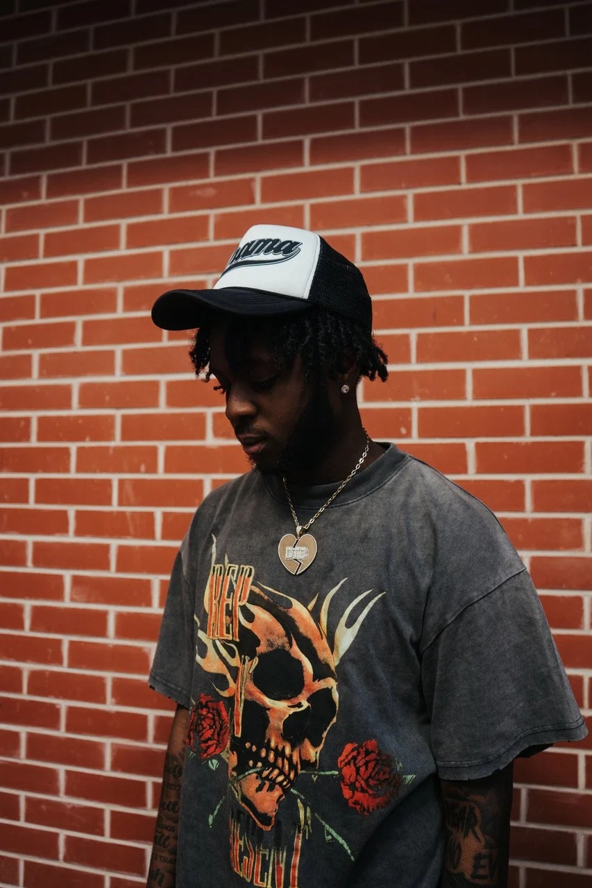 Adzmilli - LO(V/S)ER (Mixtape)