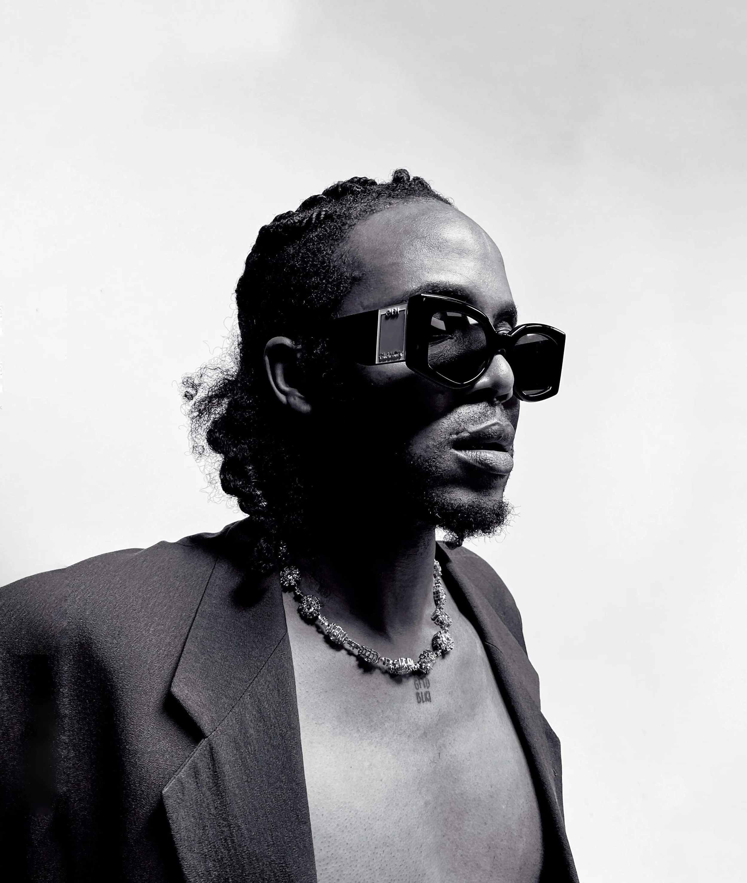 Tamaraebi - Sweet Summers Day (Official Video)