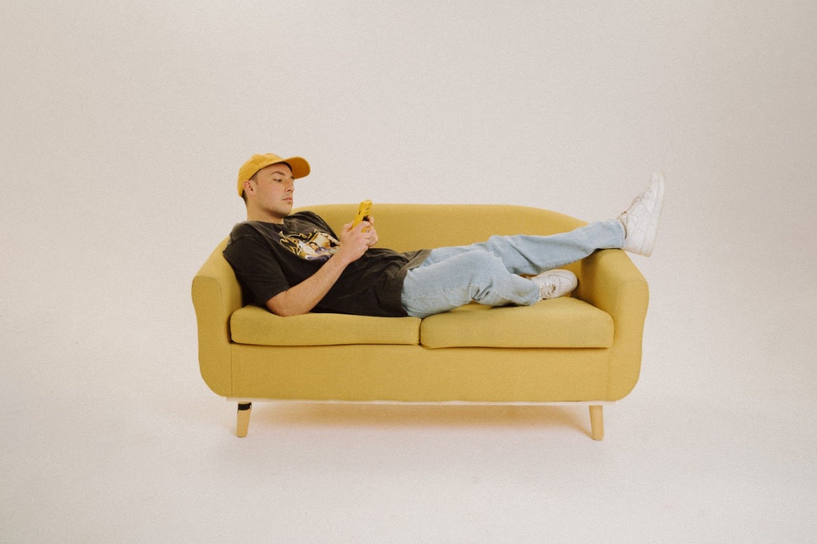 Burney - Tie Me Down (Single)