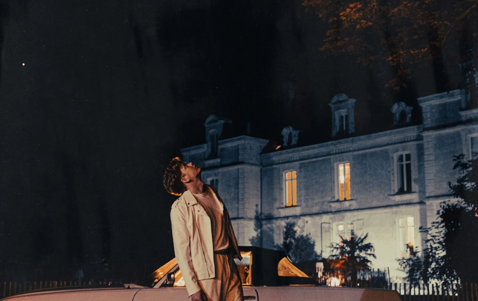 Augustine - Woman (Single)