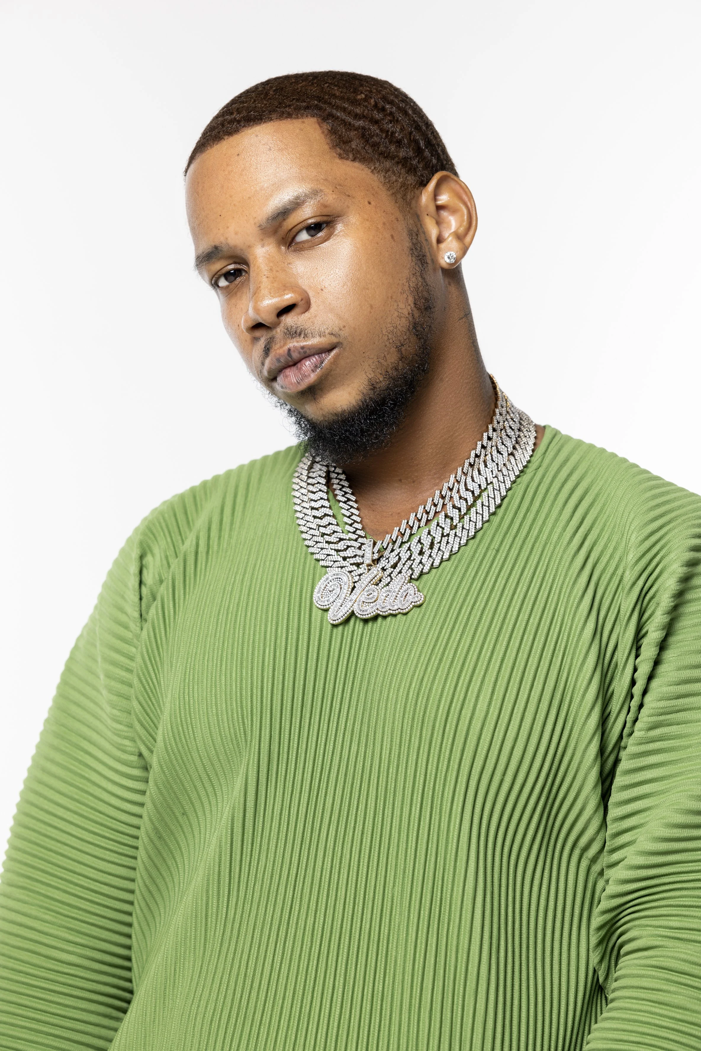 Vedo - 7 (Album) + 10 Questions