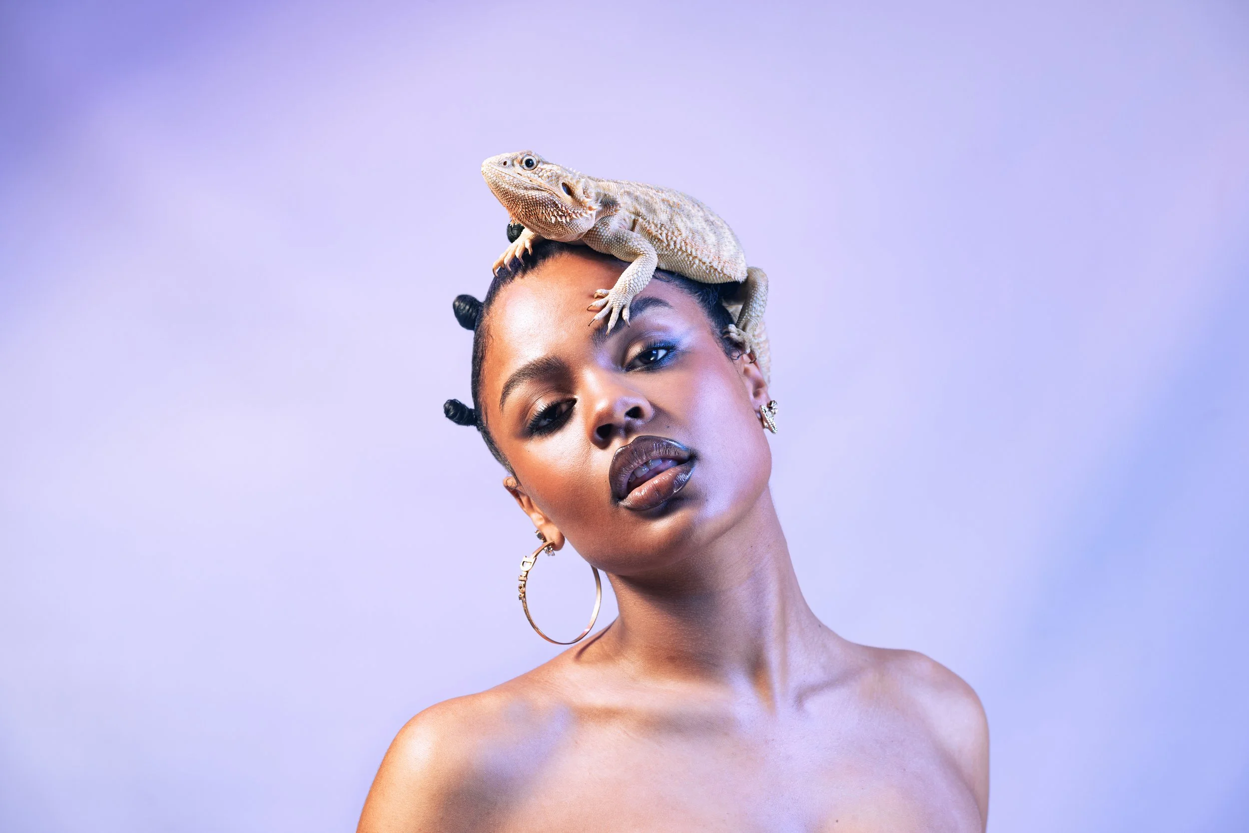 LAMAYA - COMING FOR UR <3 (Single) + 10 Questions