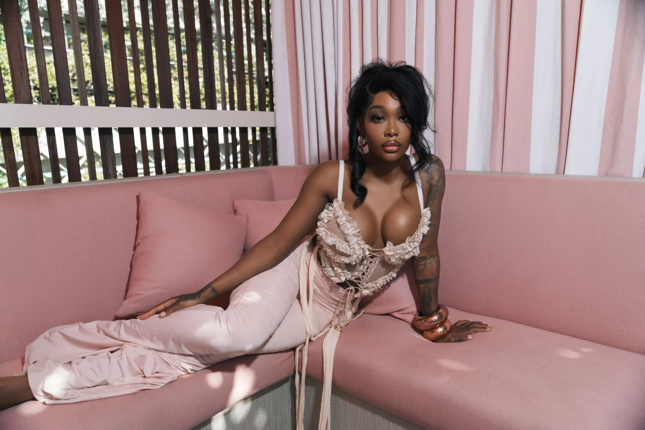 Summer Walker - Girls Need Love (Girls Mix) (EP)