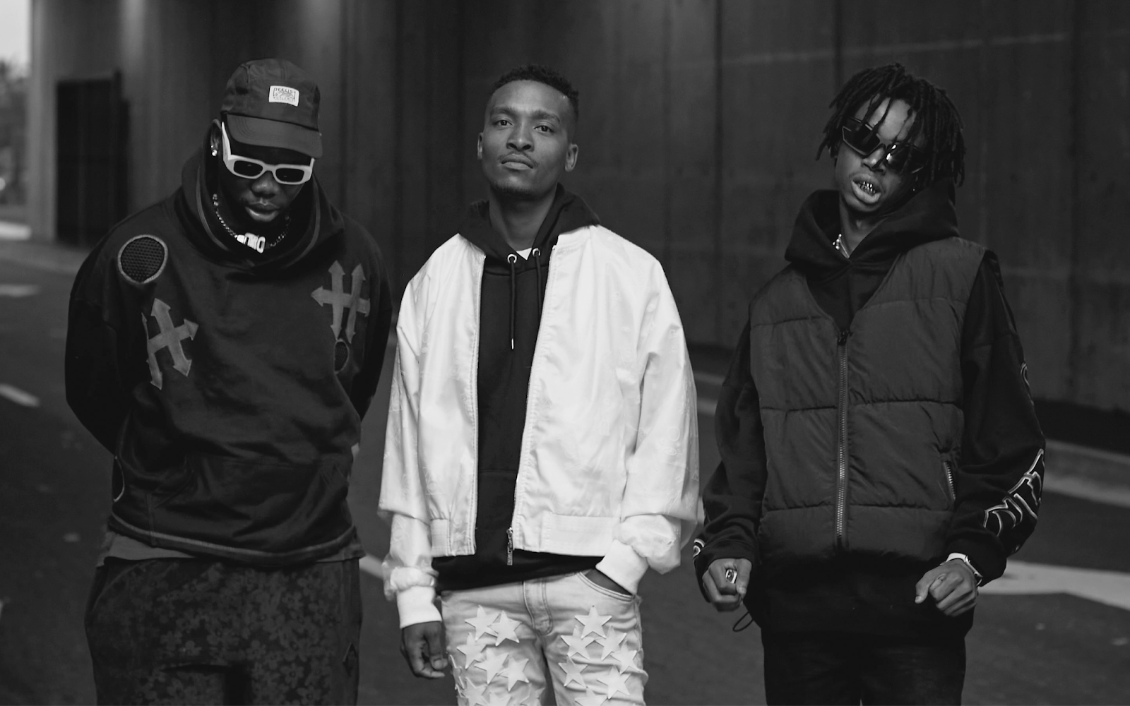 DJ Lag ft: Blxckie, Leodaleo + Dezzodigo - Kwenzakalan 