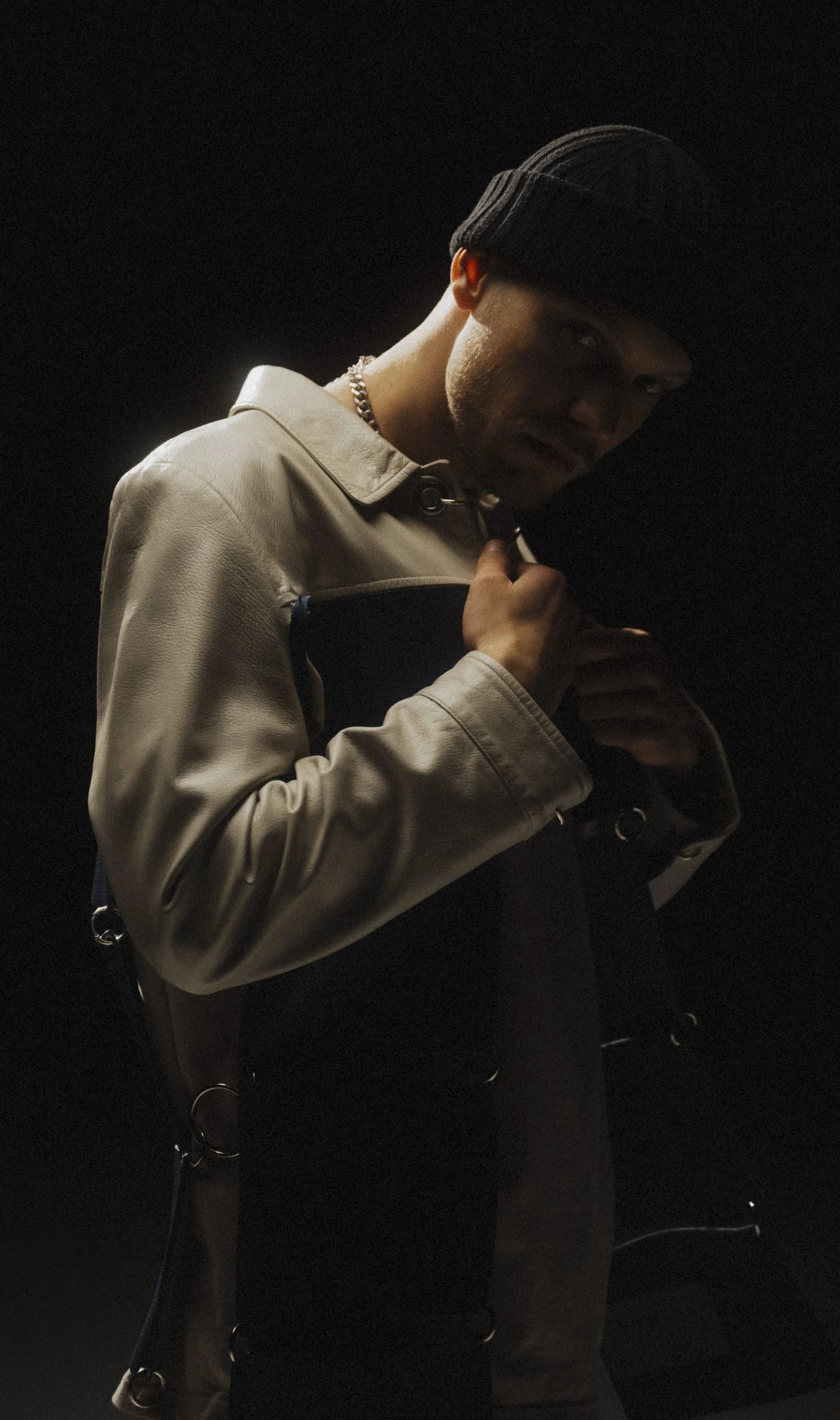 LLUCID ft: Kimbra - Wasting Time (Single)