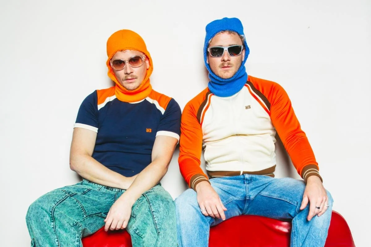 Cosmo’s Midnight ft: Forest Claudette&nbsp;- Borrowed Time (Single)