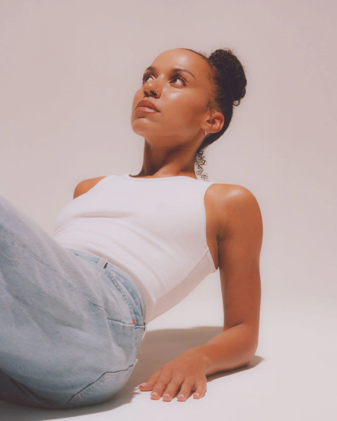 Pip Millett ft: Rae Khalil - Eating out (Single)