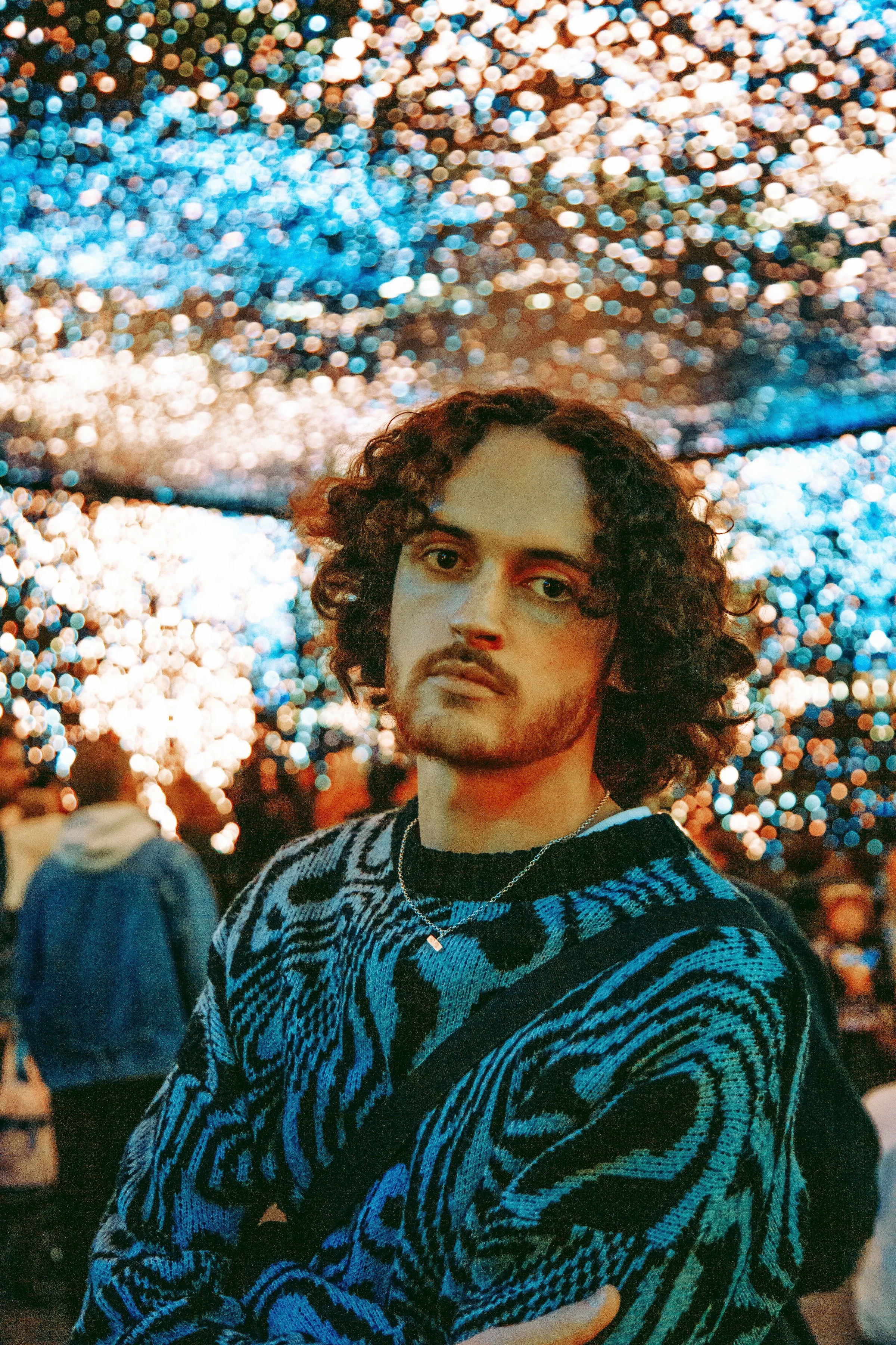 SHARP - HAPPY* (Single)