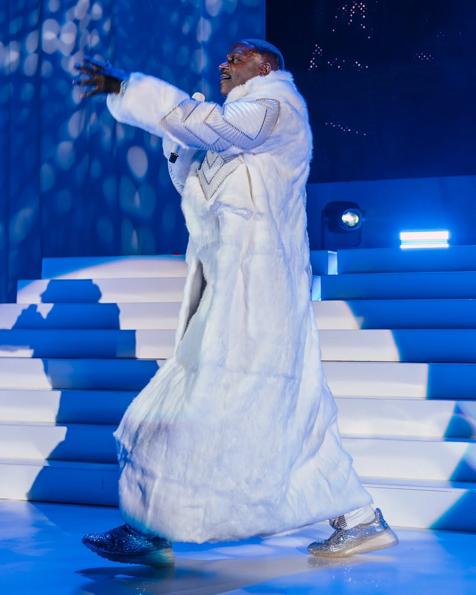 Akon-Apollo-April-28-2024-Screen-07.jpg