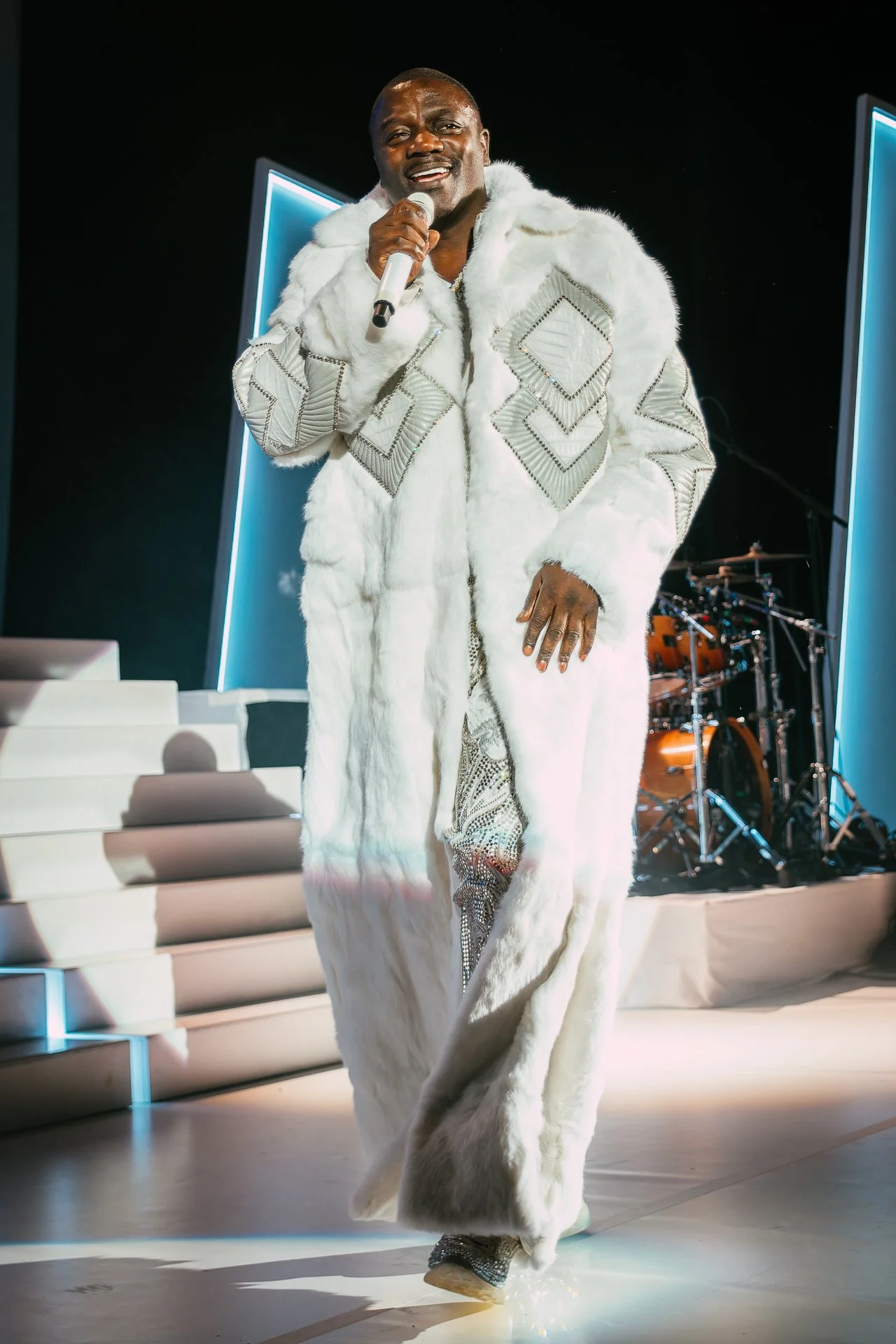 Akon-Apollo-April-28-2024-Screen-15.jpg