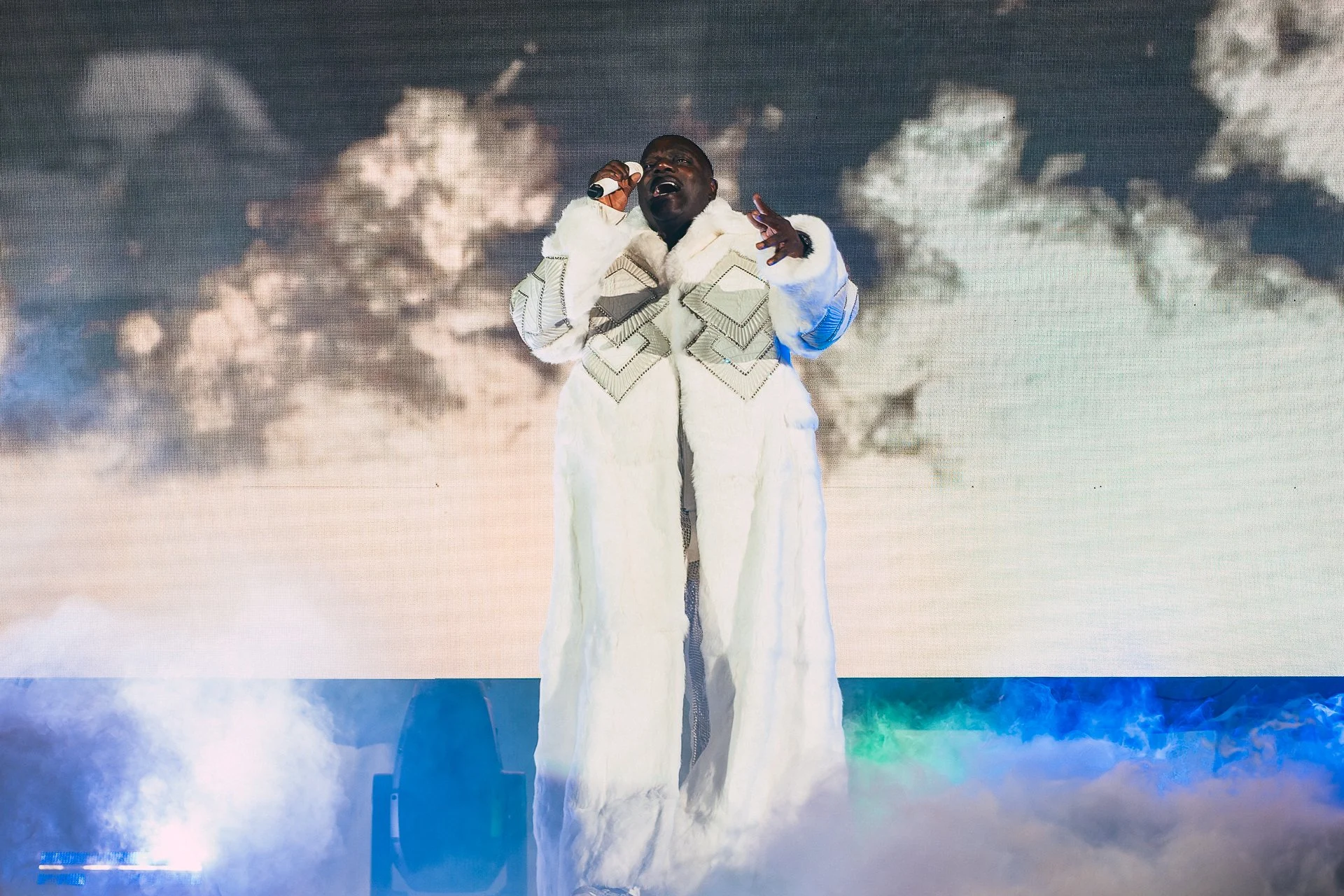 Akon-Apollo-April-28-2024-Screen-28.jpg