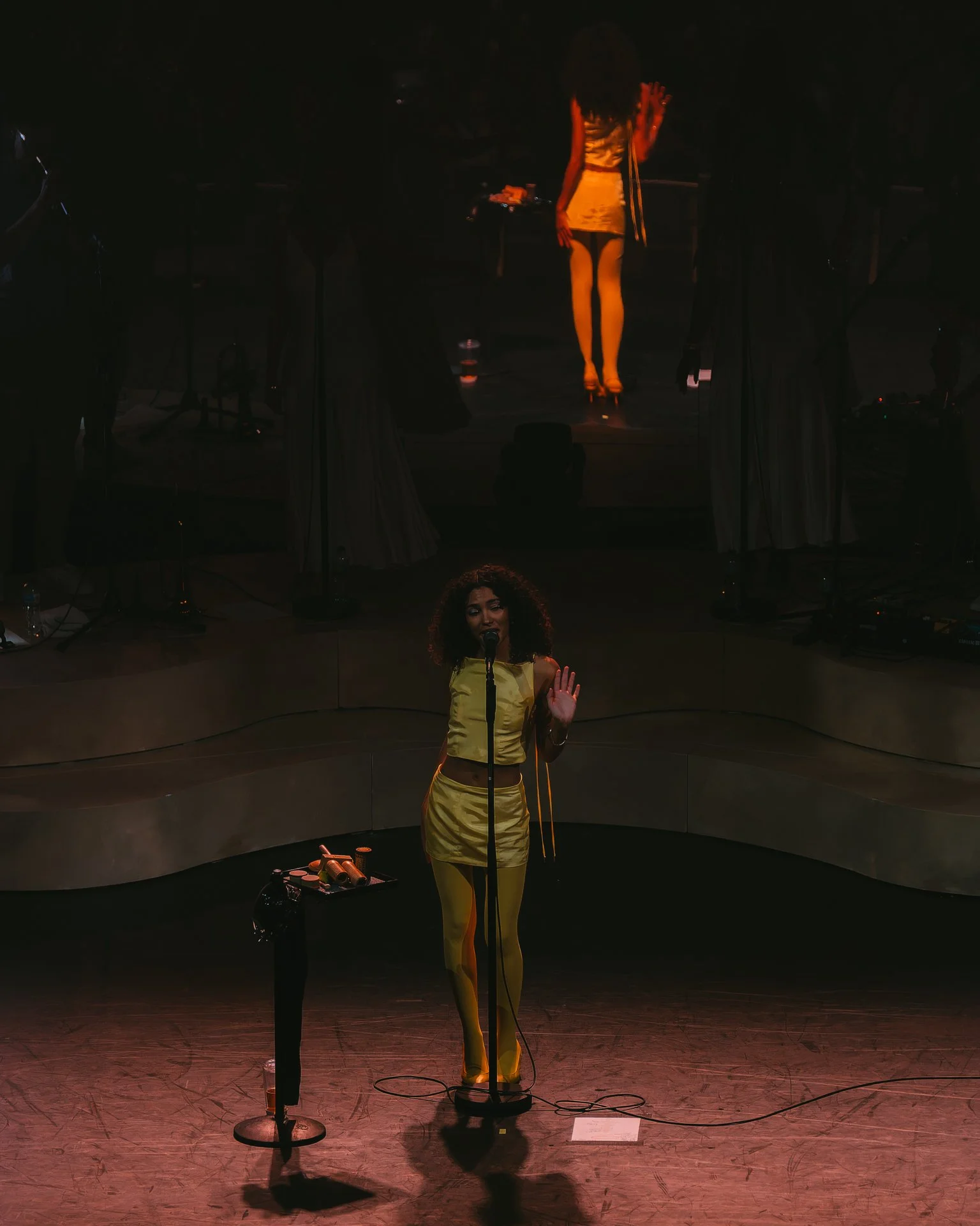Olivia-Dean-Hammersmith-Apollo-May-05-2024-Screen-69.jpg