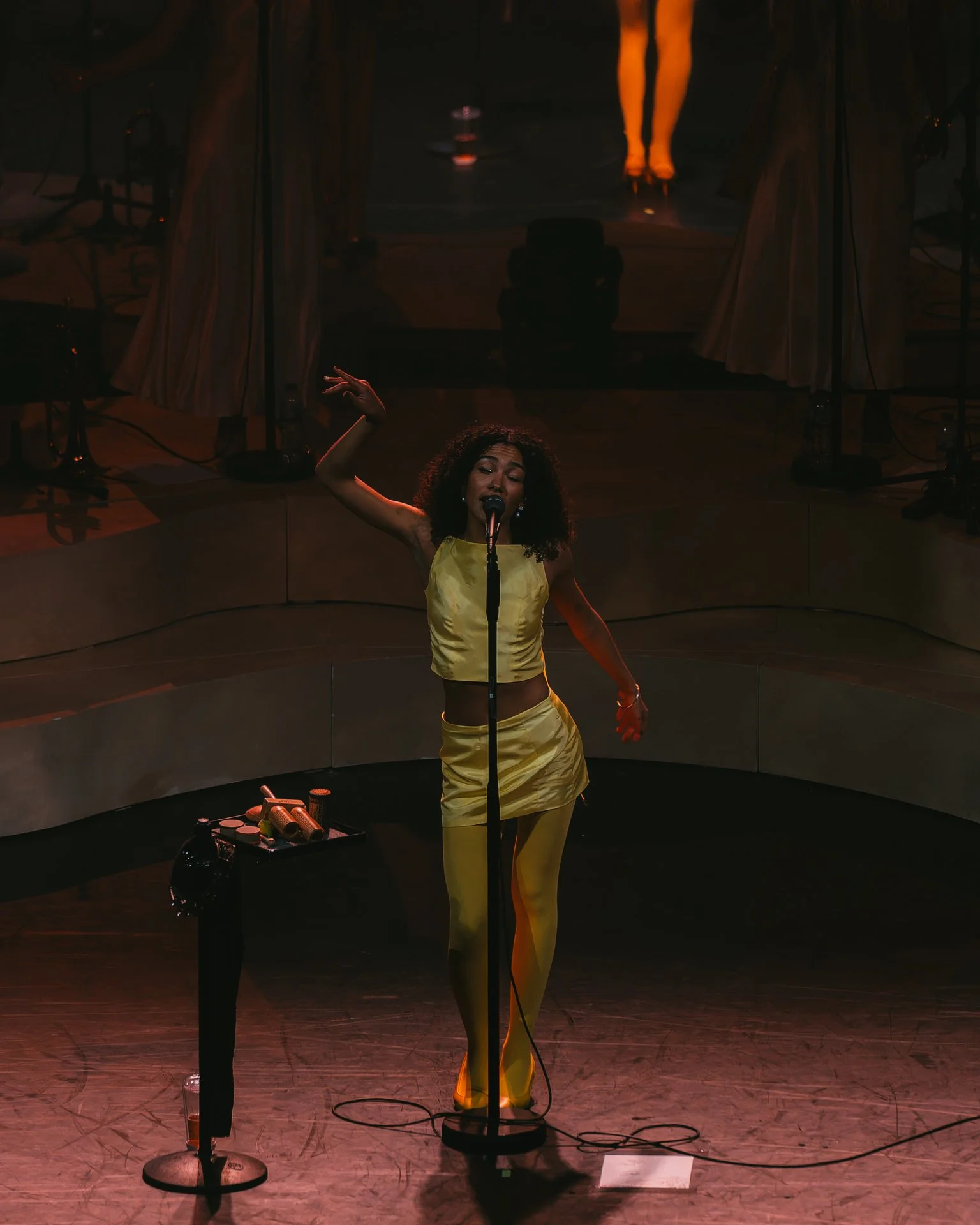 Olivia-Dean-Hammersmith-Apollo-May-05-2024-Screen-70.jpg