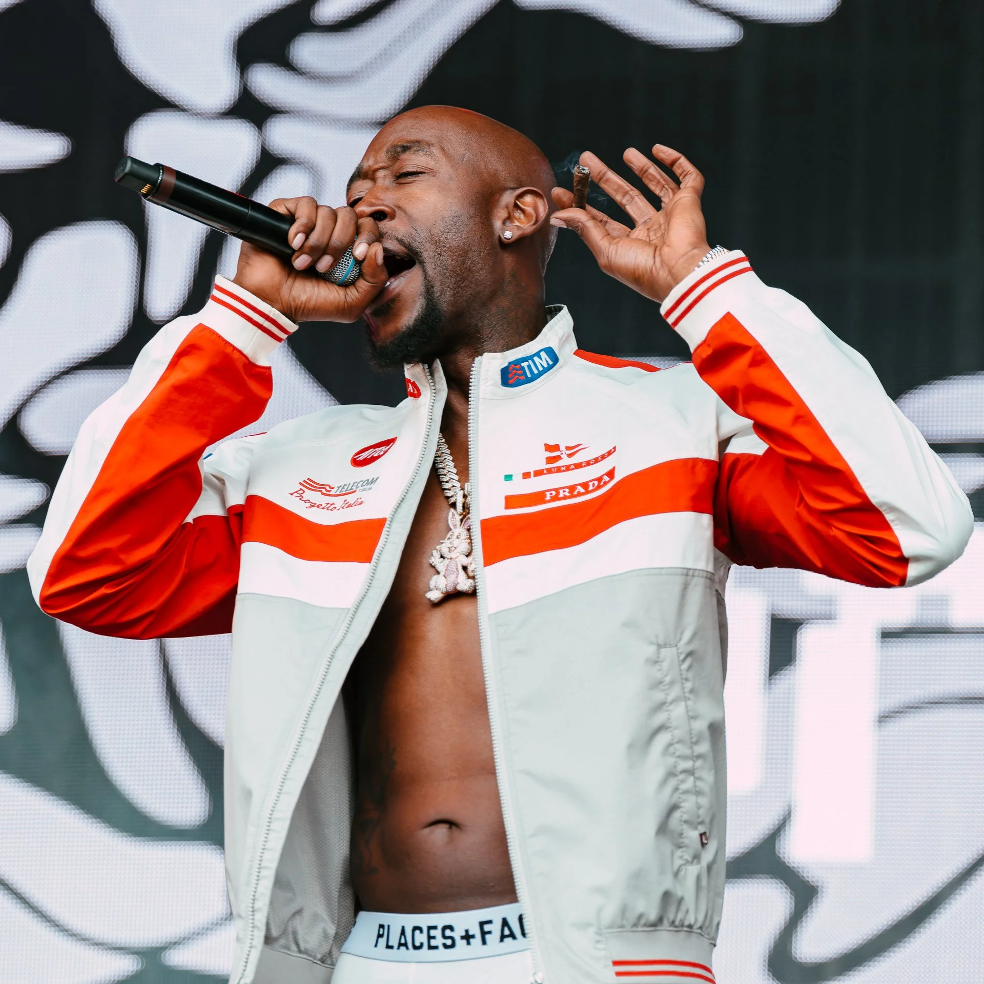 Freddie-Gibbs-&-Madlib-Project-6-Festival-May-24-2024-Screen-23.jpg