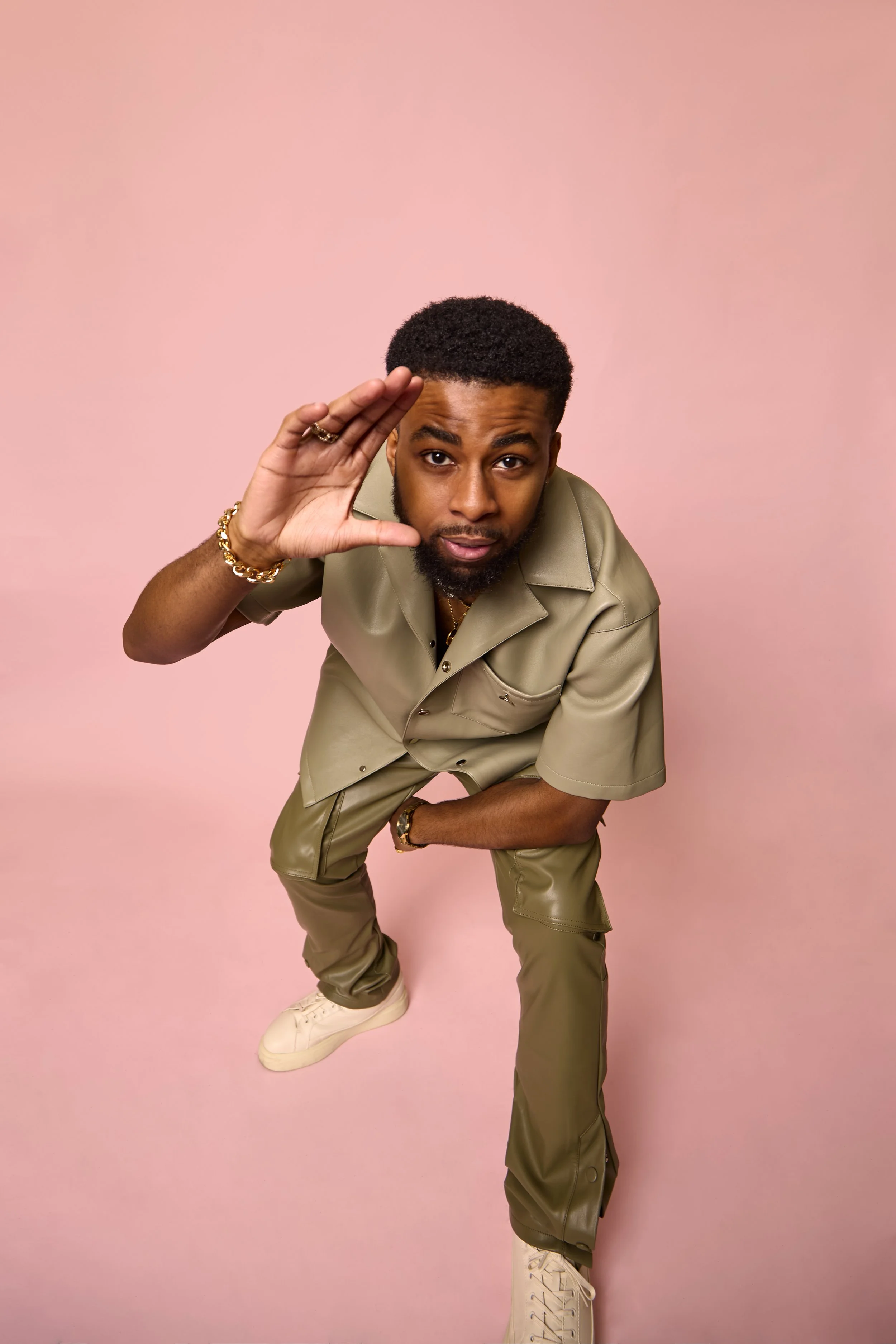 PREMIERE: J.Eka - Bread &amp; Wine (Single)