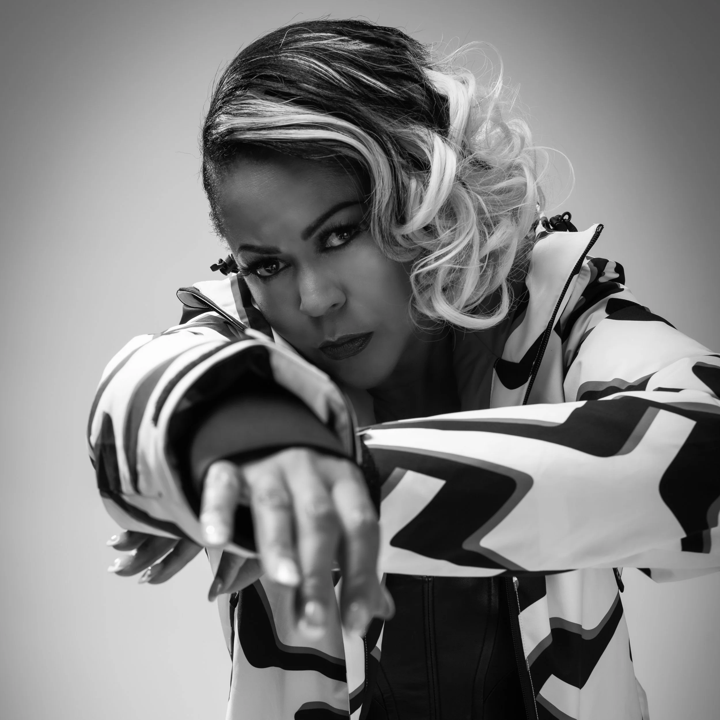 DJ Vivona &amp; Crystal Waters - Don’t You Know (Single)