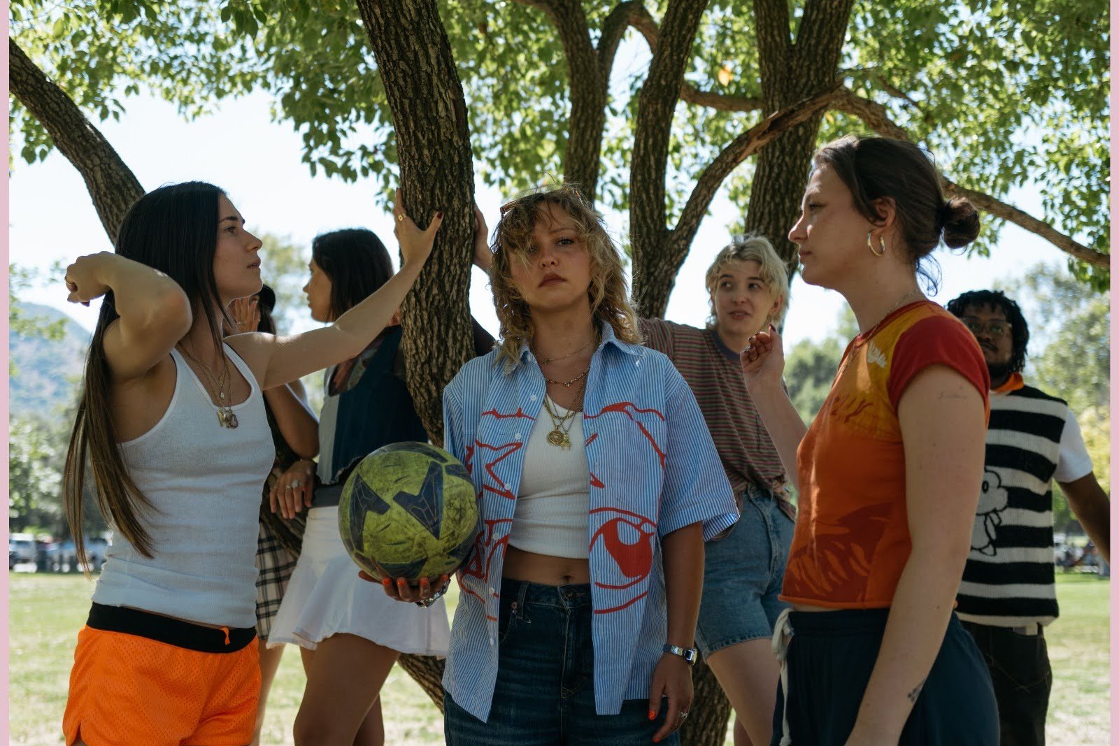 Claire Brooks - GO(RILLA) (Single)