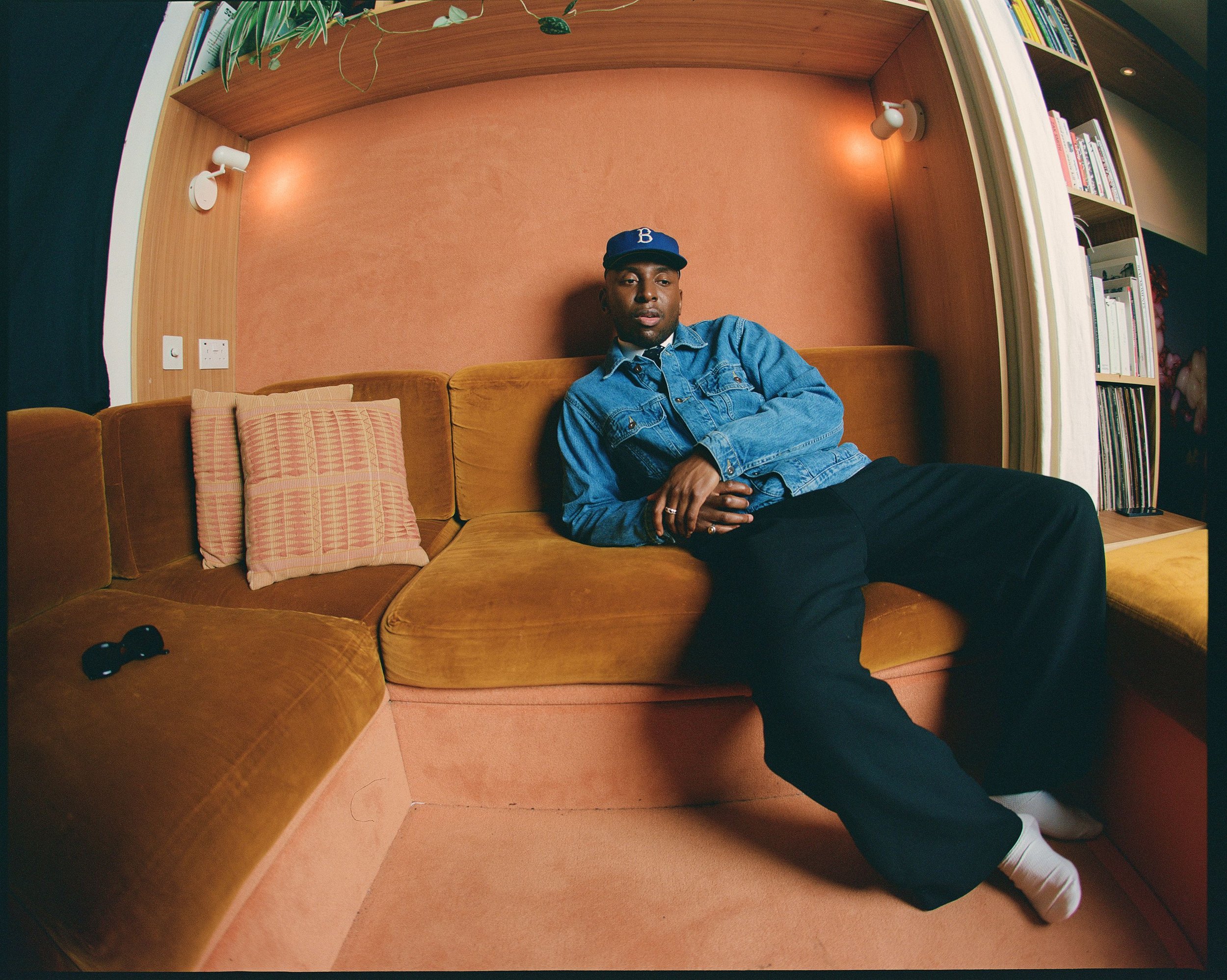 Samm Henshaw - For Someone Somewhere Who Isn’t Us (Album)