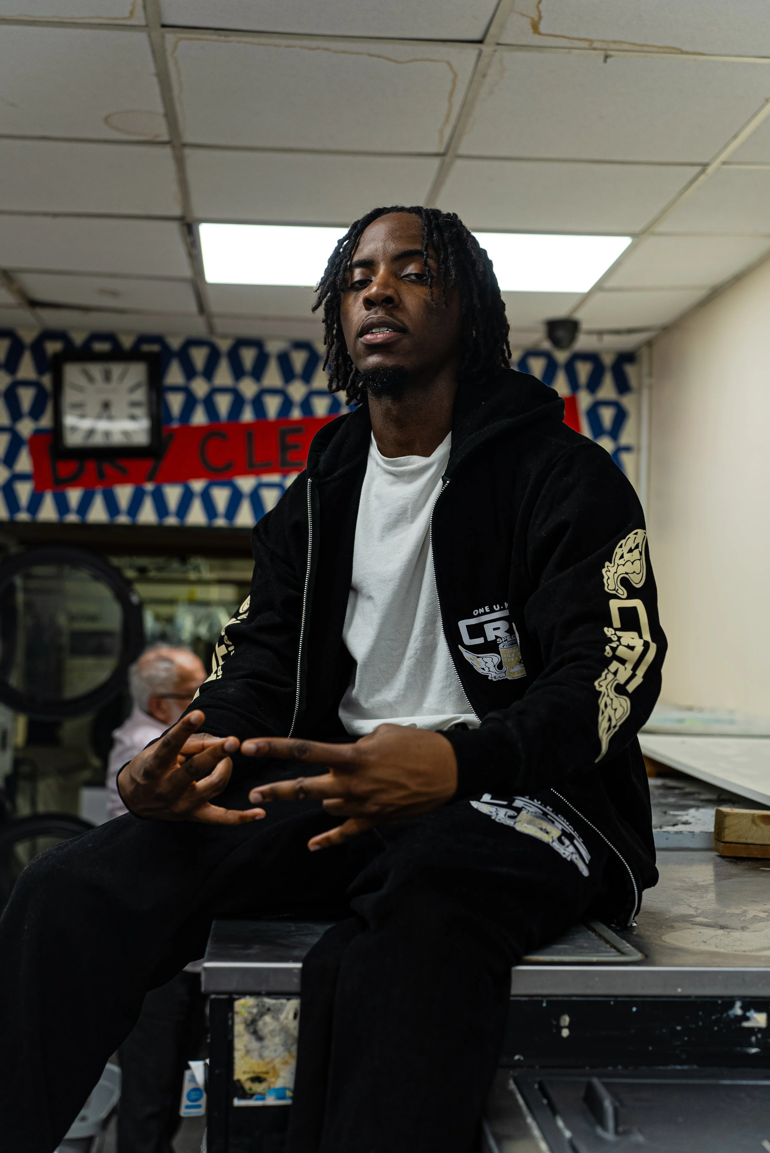 IZ - Walk It (Single)