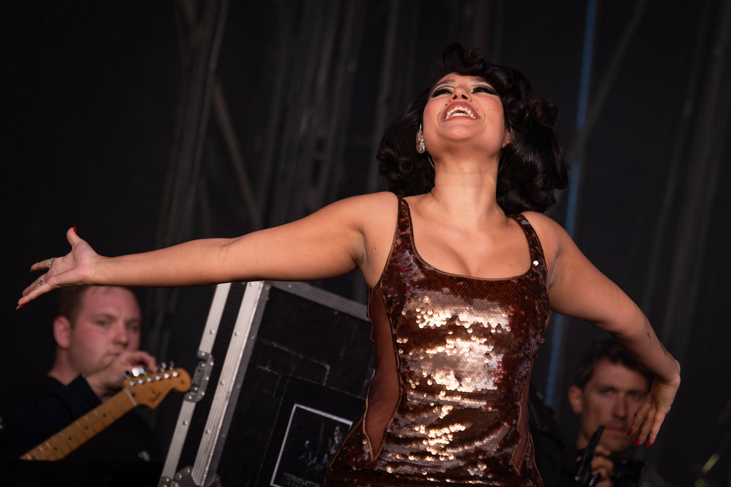 Reading-Festival-Day1-Raye-@crudshots-04.jpg