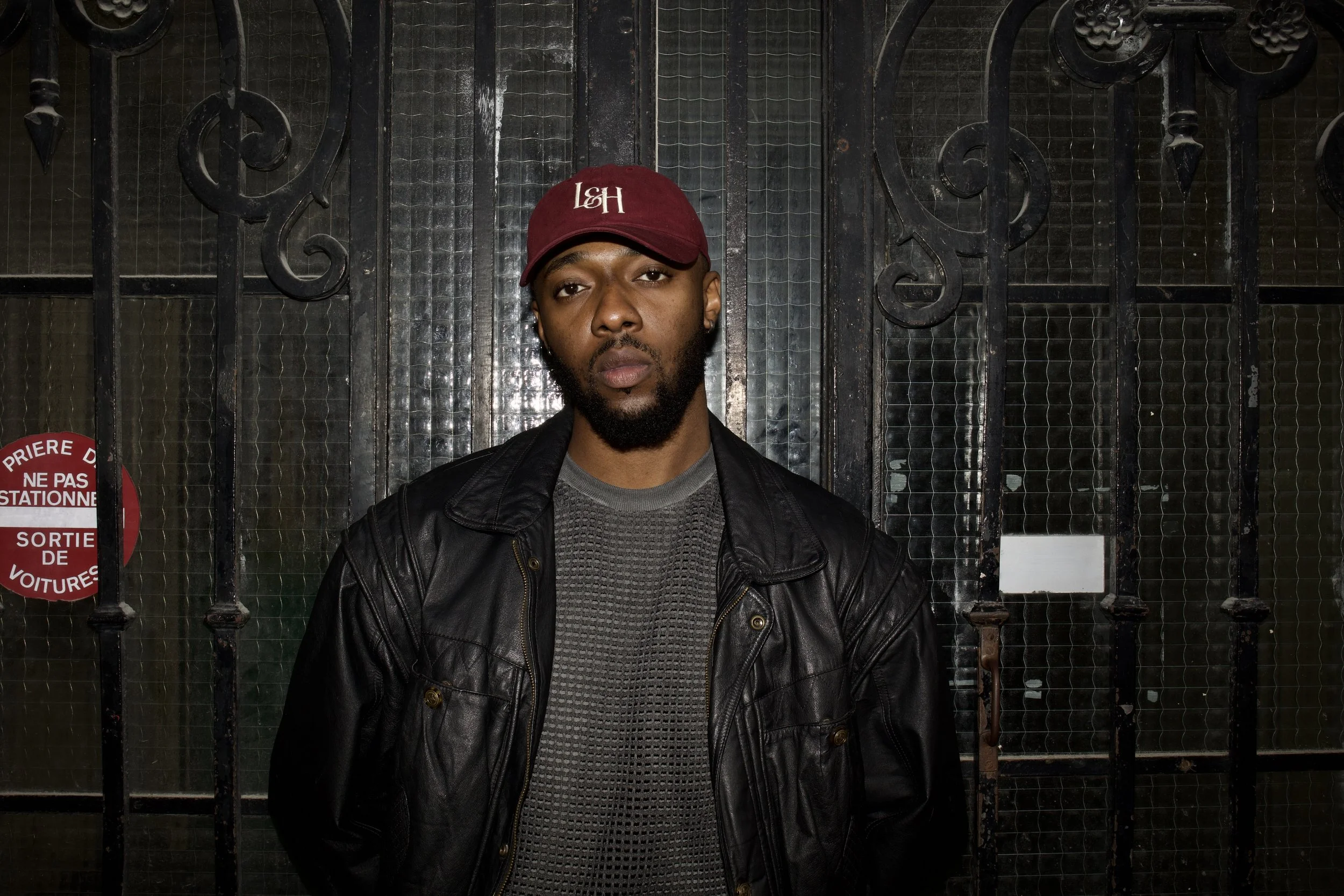 UA.X - Love &amp; Hustle (Album)