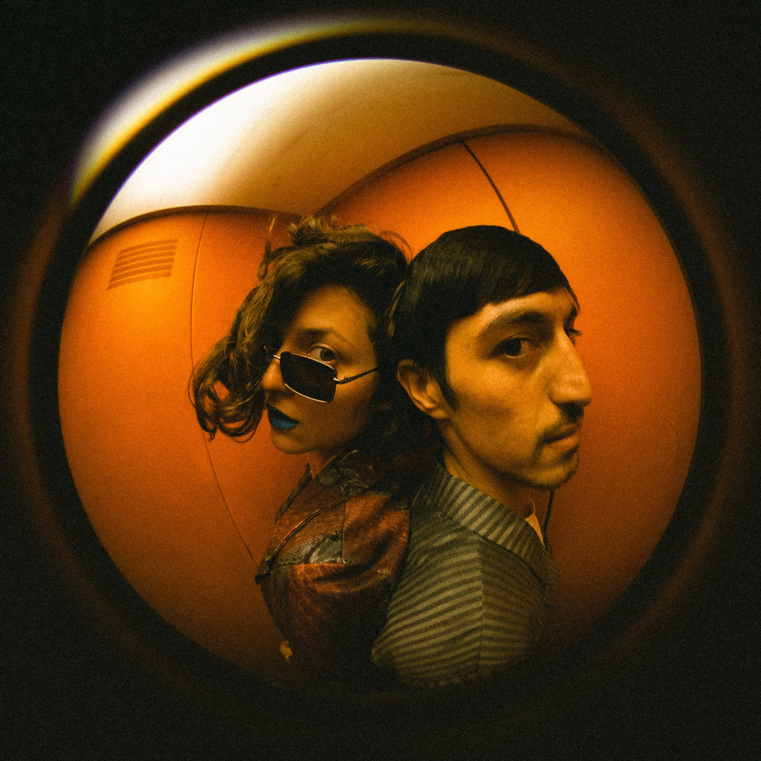 solo nour - Money (Single)