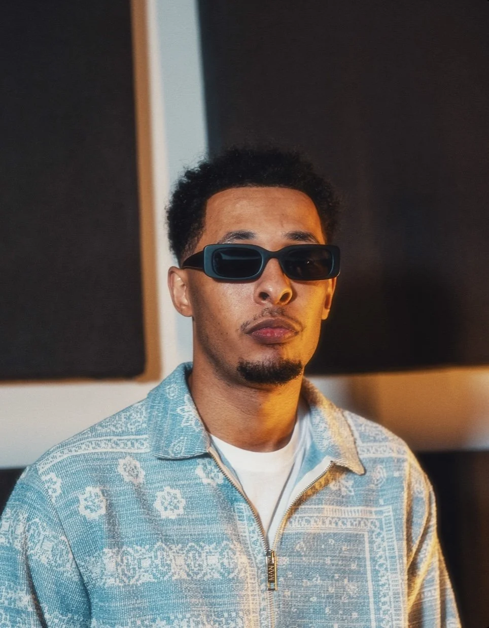 DirtNRain - Pretty When U Cry Acoustic Ft. Julë