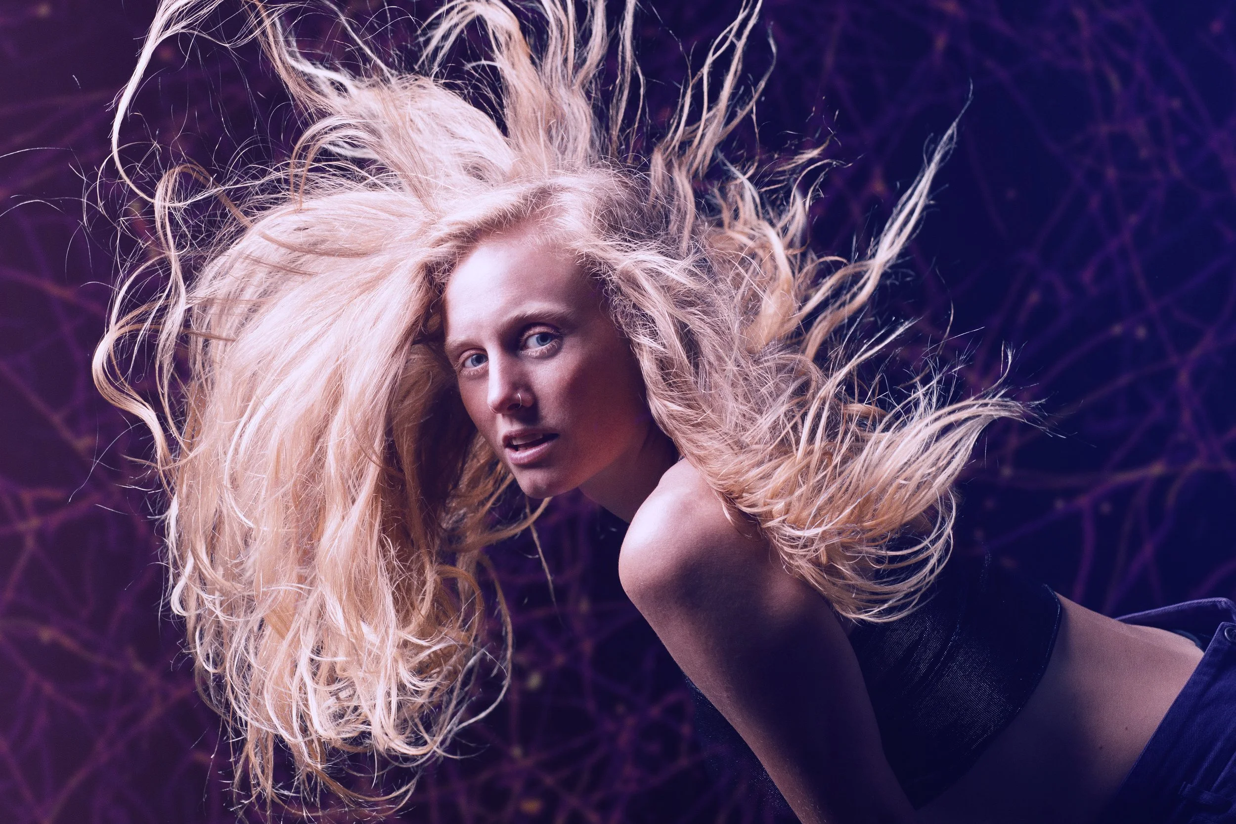 Flo Fields - Dependency (Single)