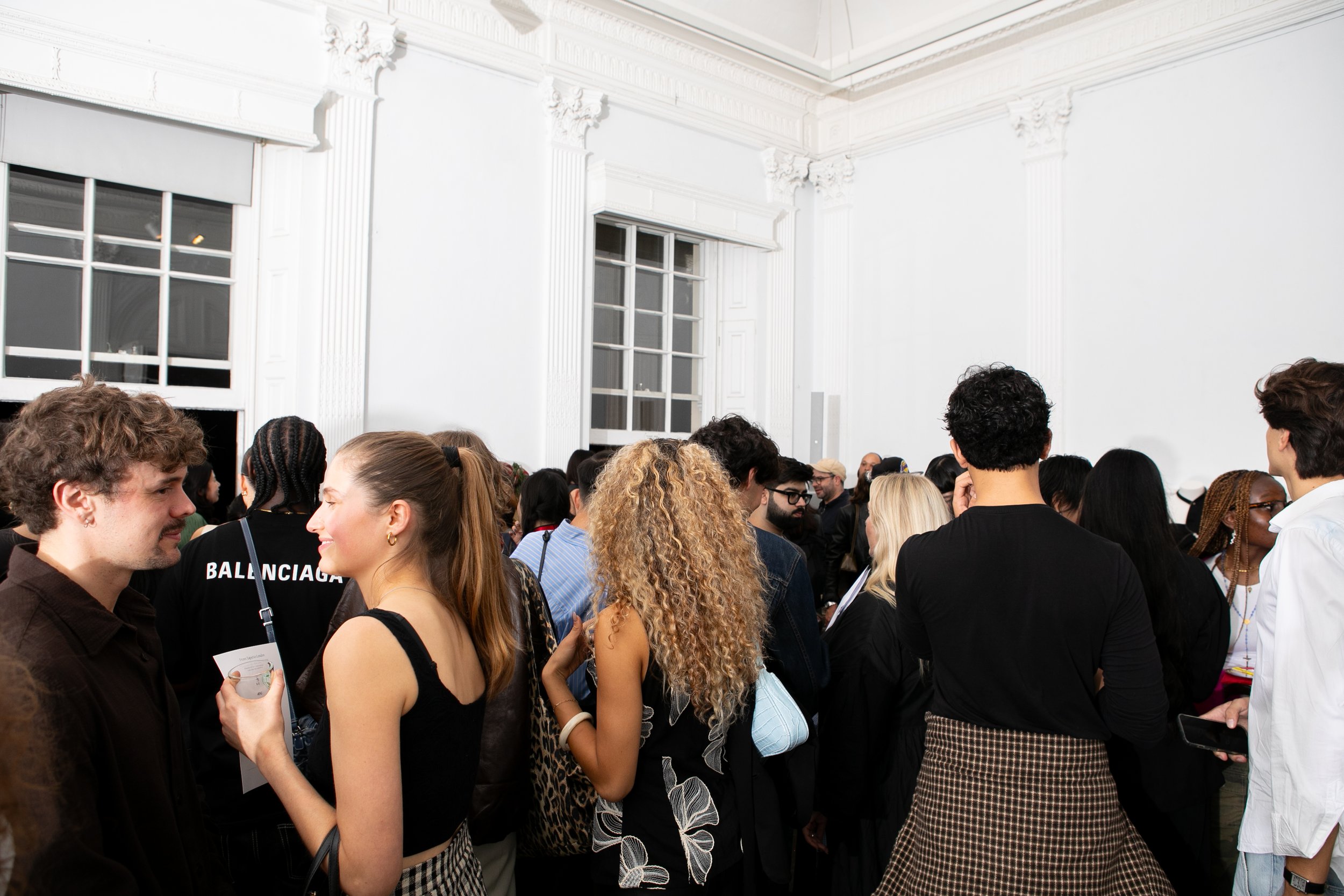 Crowd photo 3.jpg