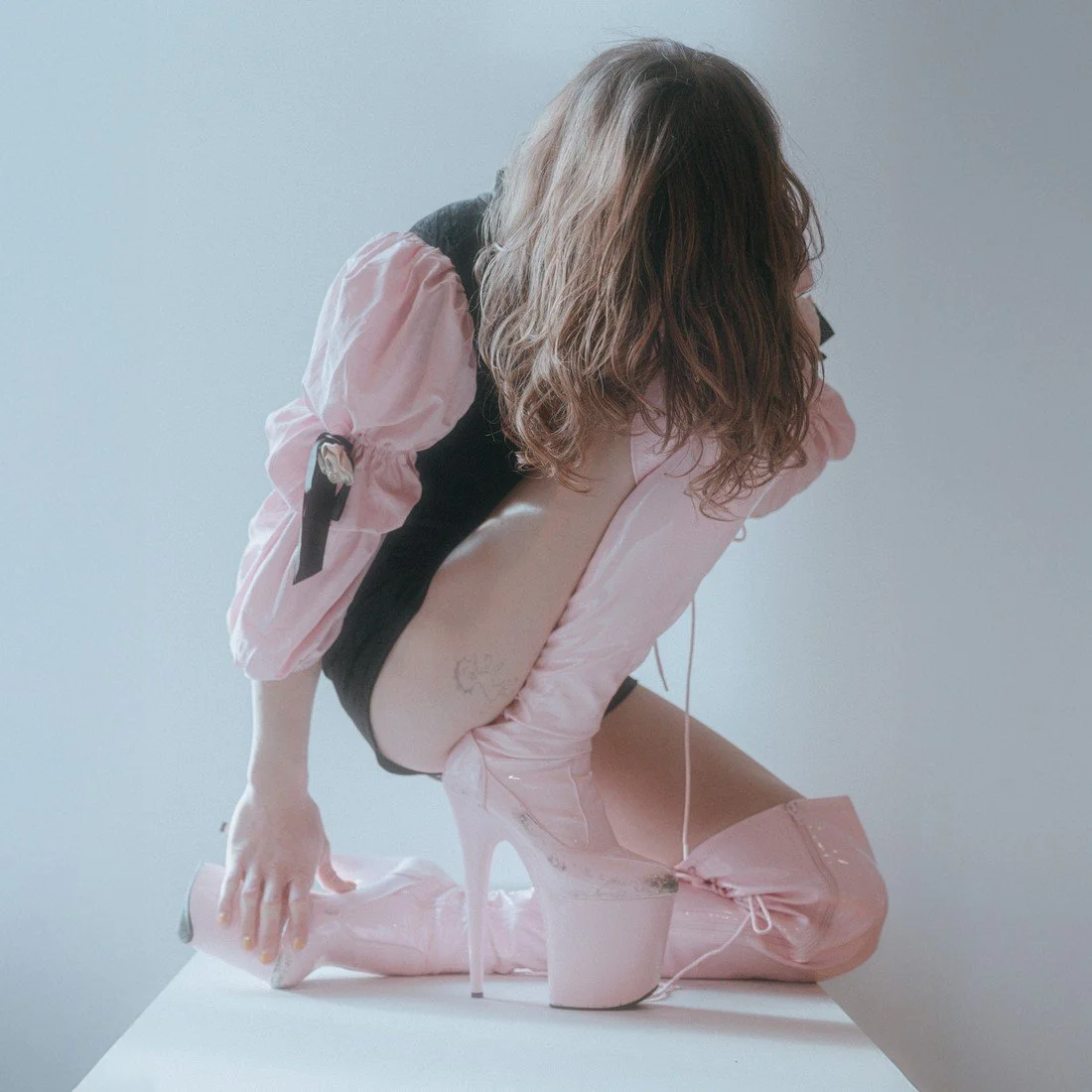 Lucy Liebe ft: Aka Kelzz - We Do (Single)