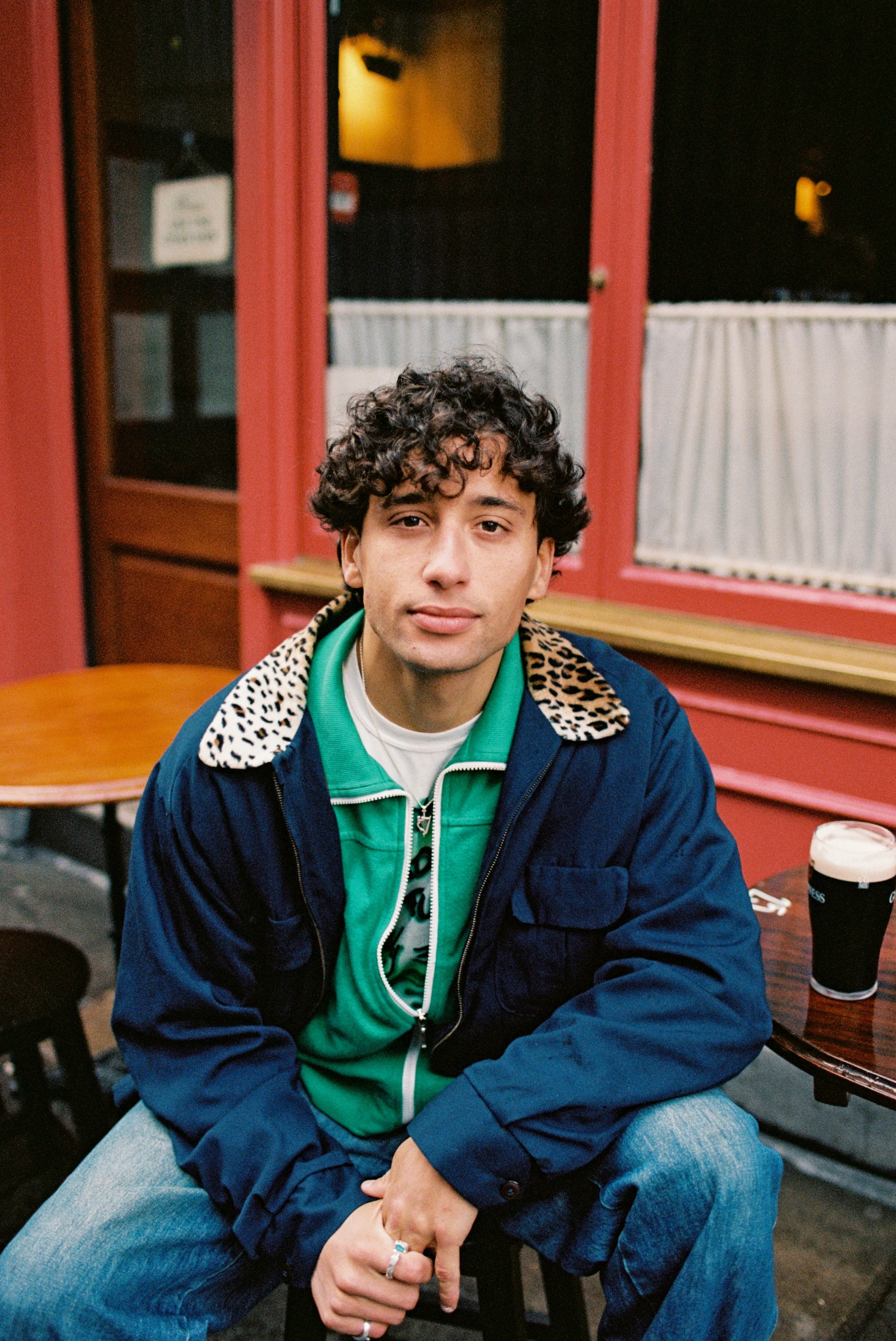 KhakiKid - Favela (Single)