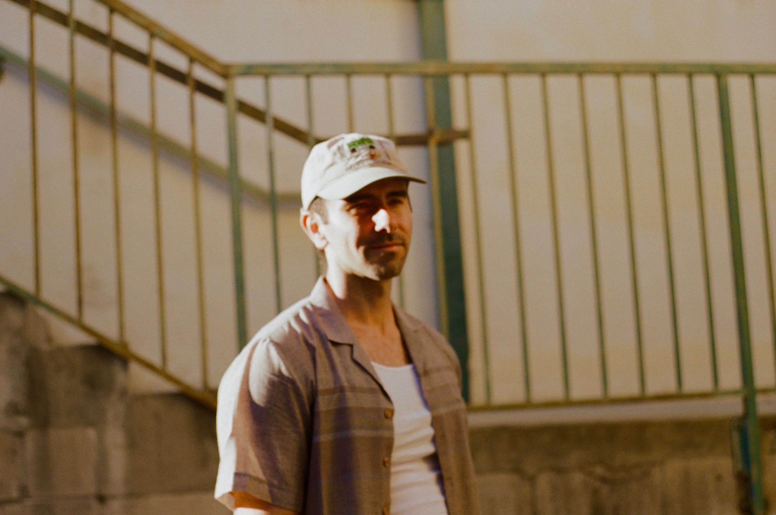 PREMIERE: Gentle Nature ft: Mick Jenkins - Left For Dead (Single)