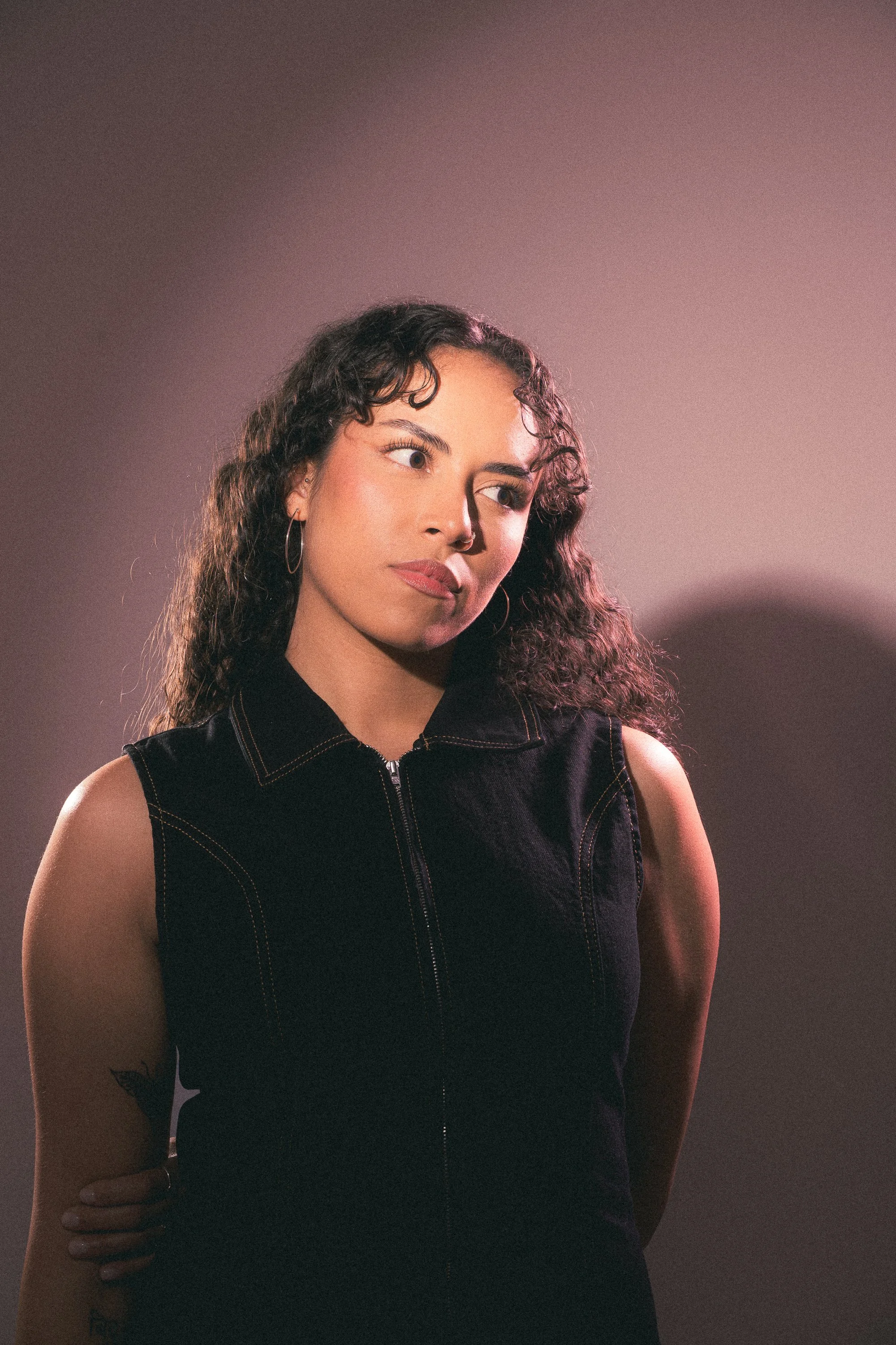 Maia Sudha - Inconsistent (Single) + 10 Questions