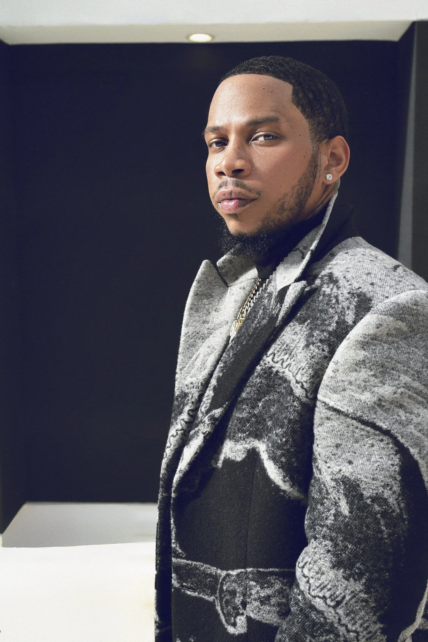 Vedo - Mood Swings (Album) + 10 Questions — WORDPLAY