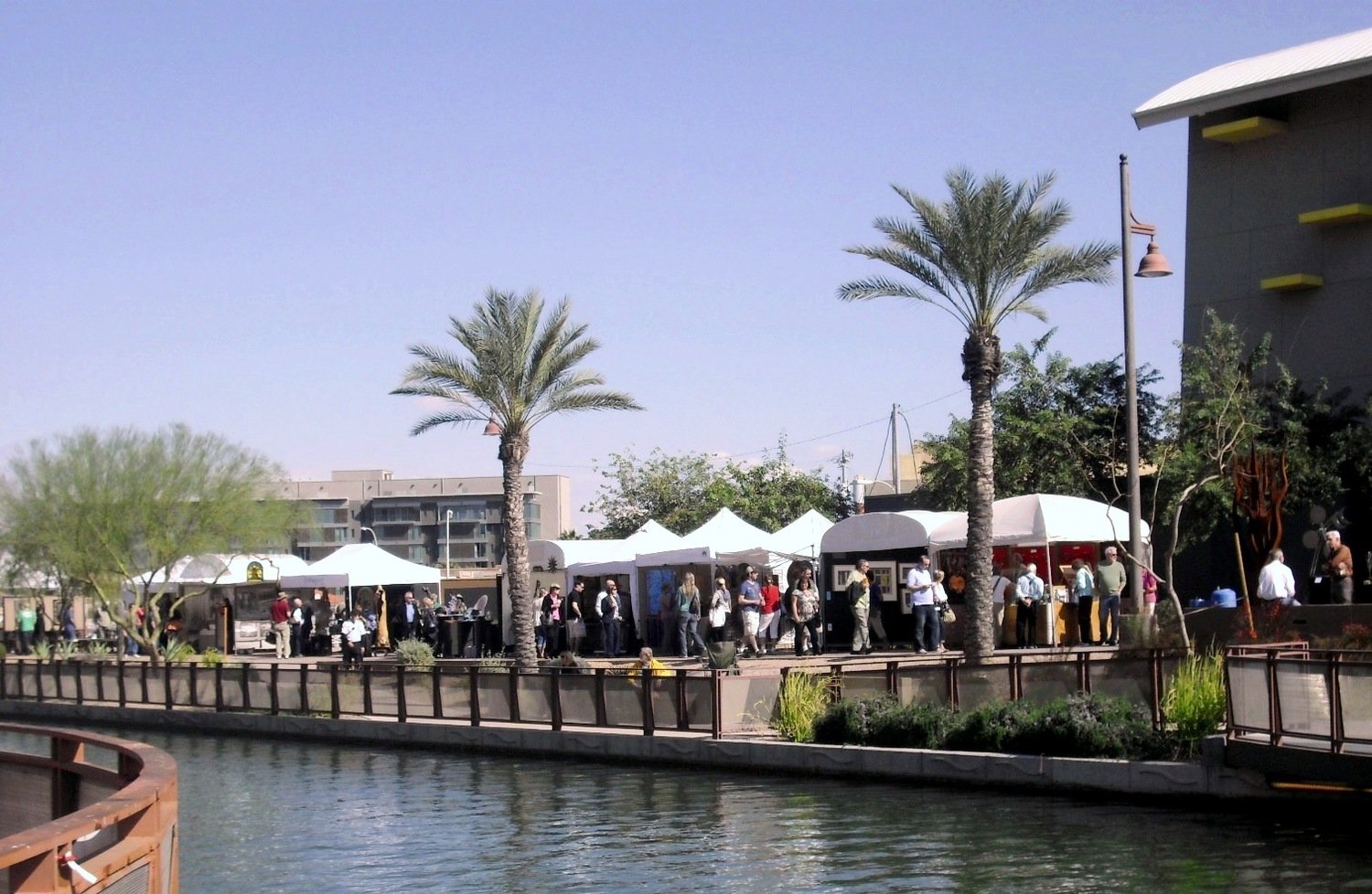 Scottsdale Waterfront Art & Wine Festival