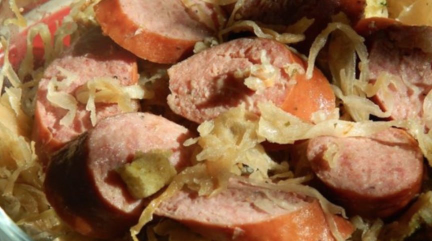 Polish Kielbasa and Sauerkraut — From Mothers to Mothers Polish Kielbasa and Sauerkraut — From Mothers to Mothers