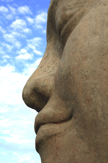 MIYUKI Angkor Wat Face (05-SEA-3005).jpg