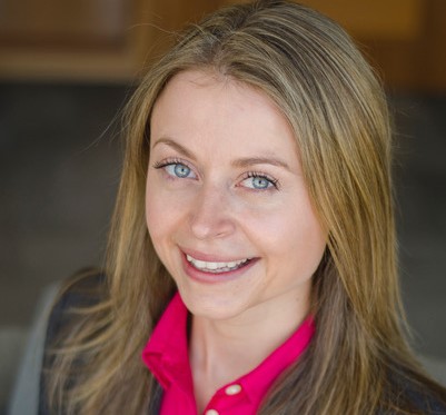 Nicole Robitaille.jpg
