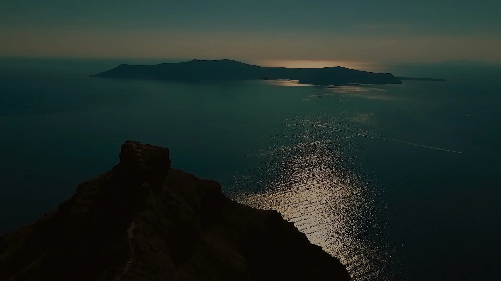 Santorini fundo site.jpg